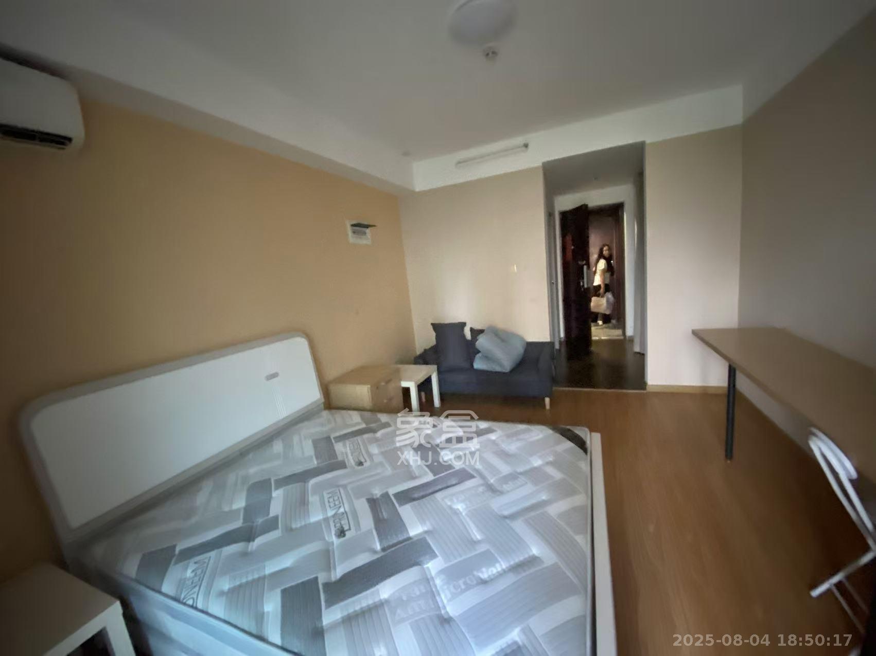 万科白鹭郡  1室1厅1卫    1400.0元/月 万科白鹭郡  1室1厅1卫    1400.0元/月室内图