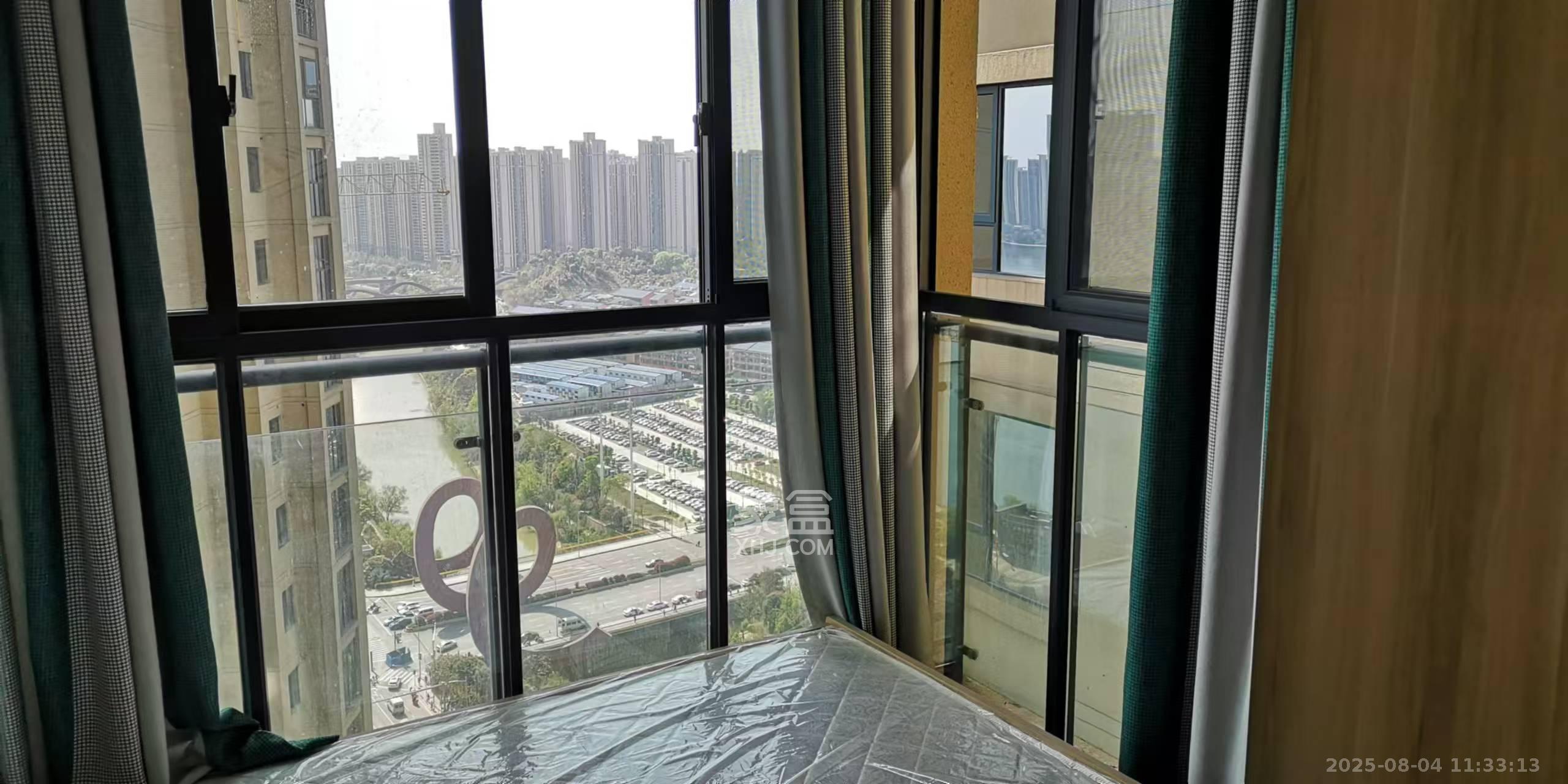 中建梅溪湖中心  3室2厅1卫   3200.00元/月室内图