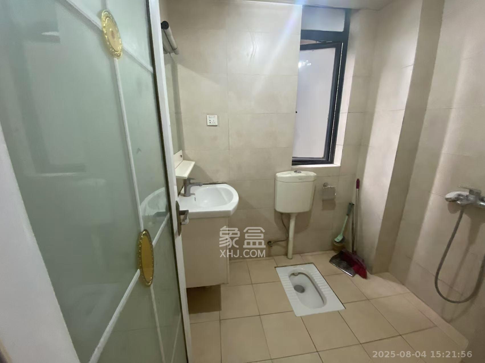 建发汇金国际 3室1厅1卫 2800.0元/月 建发汇金国际 3室1厅1卫 2800.0元/月室内图