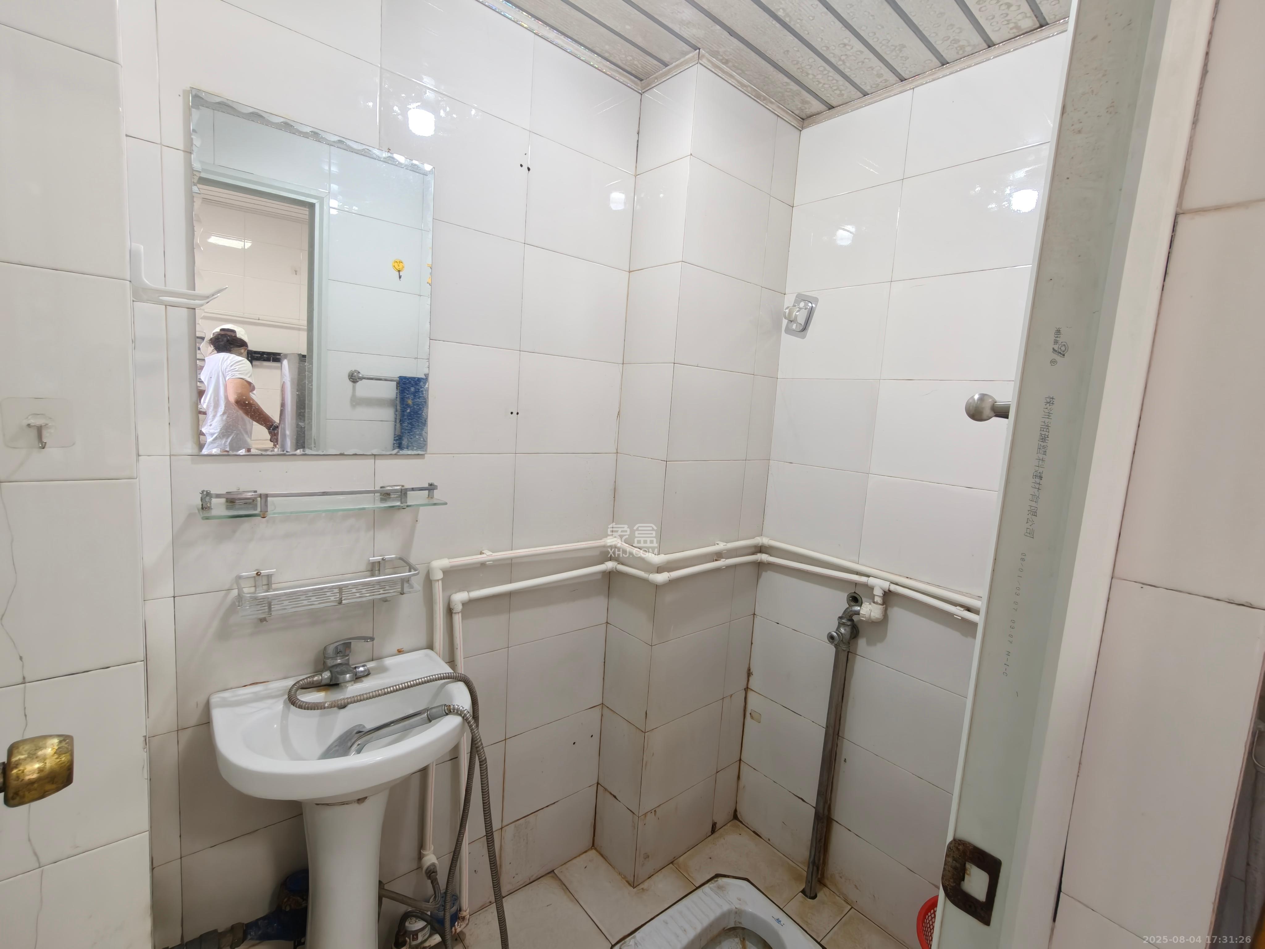 东方新世界 1室1厅1卫 1500.0元/月 东方新世界 1室1厅1卫 1500.0元/月室内图