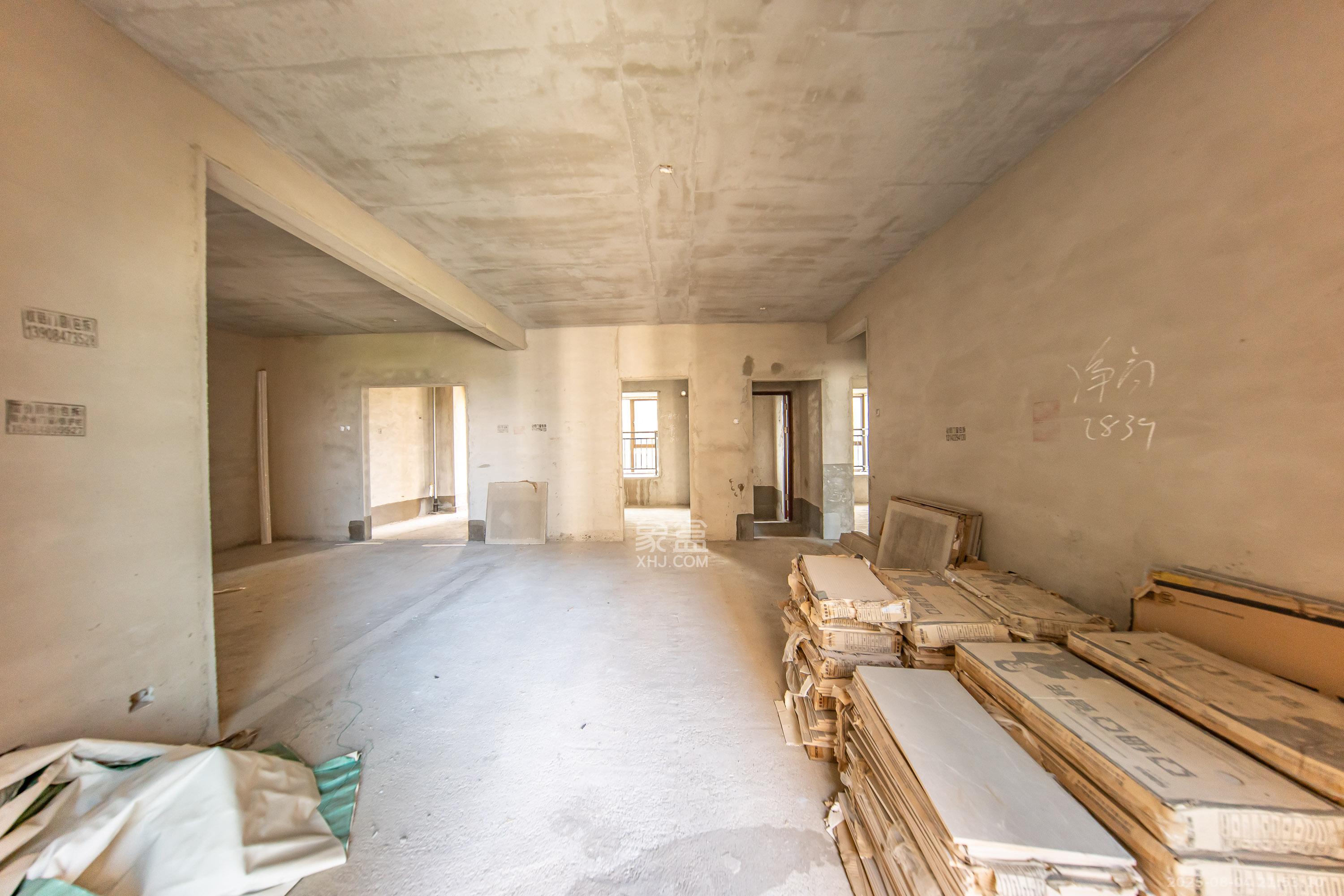 江山帝景雅典 3室2厅2卫 108.0万 江山帝景雅典 3室2厅2卫 108.0万客厅