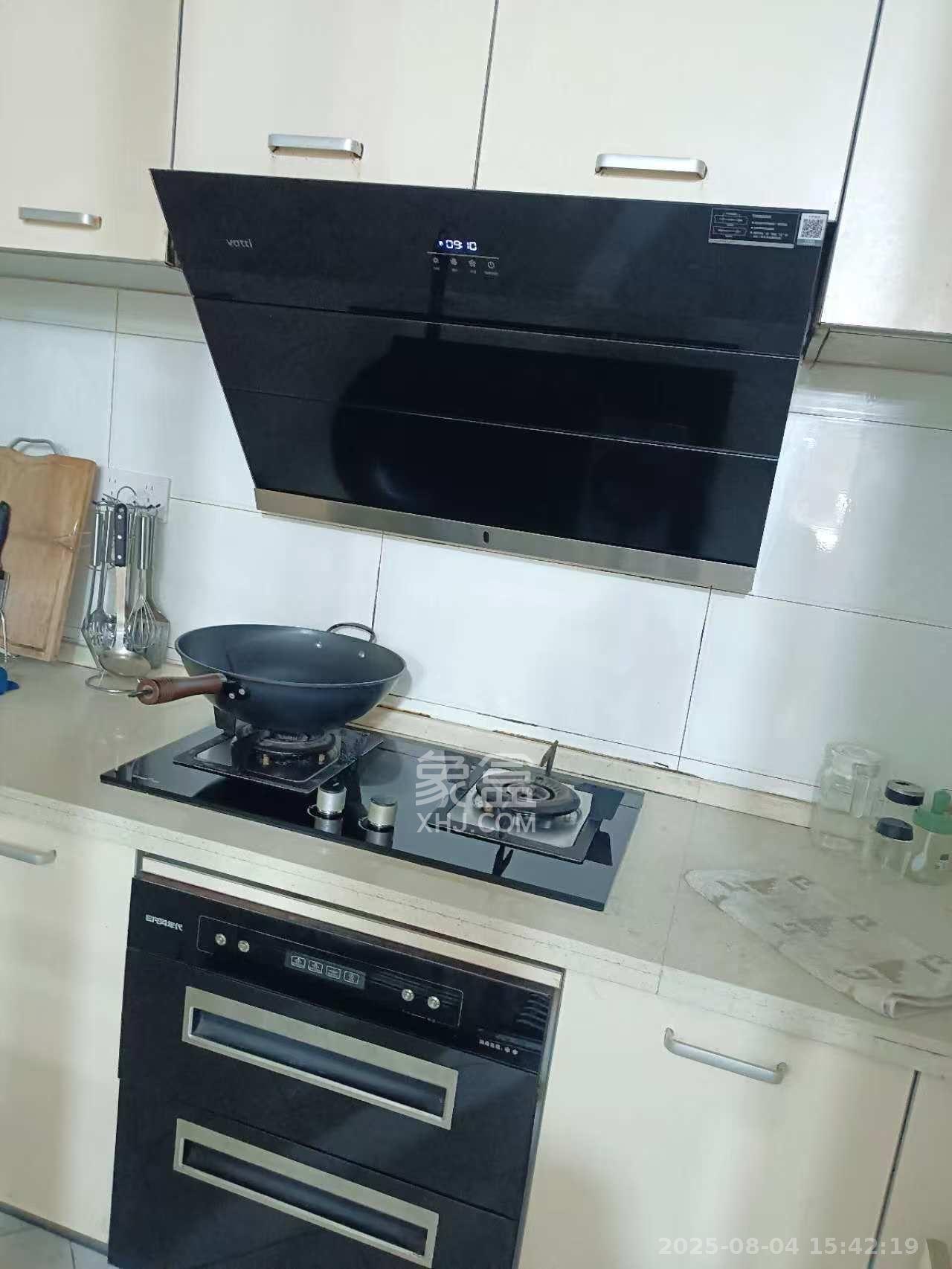 怡海星城 2室2厅1卫 1600.0元/月 怡海星城 2室2厅1卫 1600.0元/月室内图