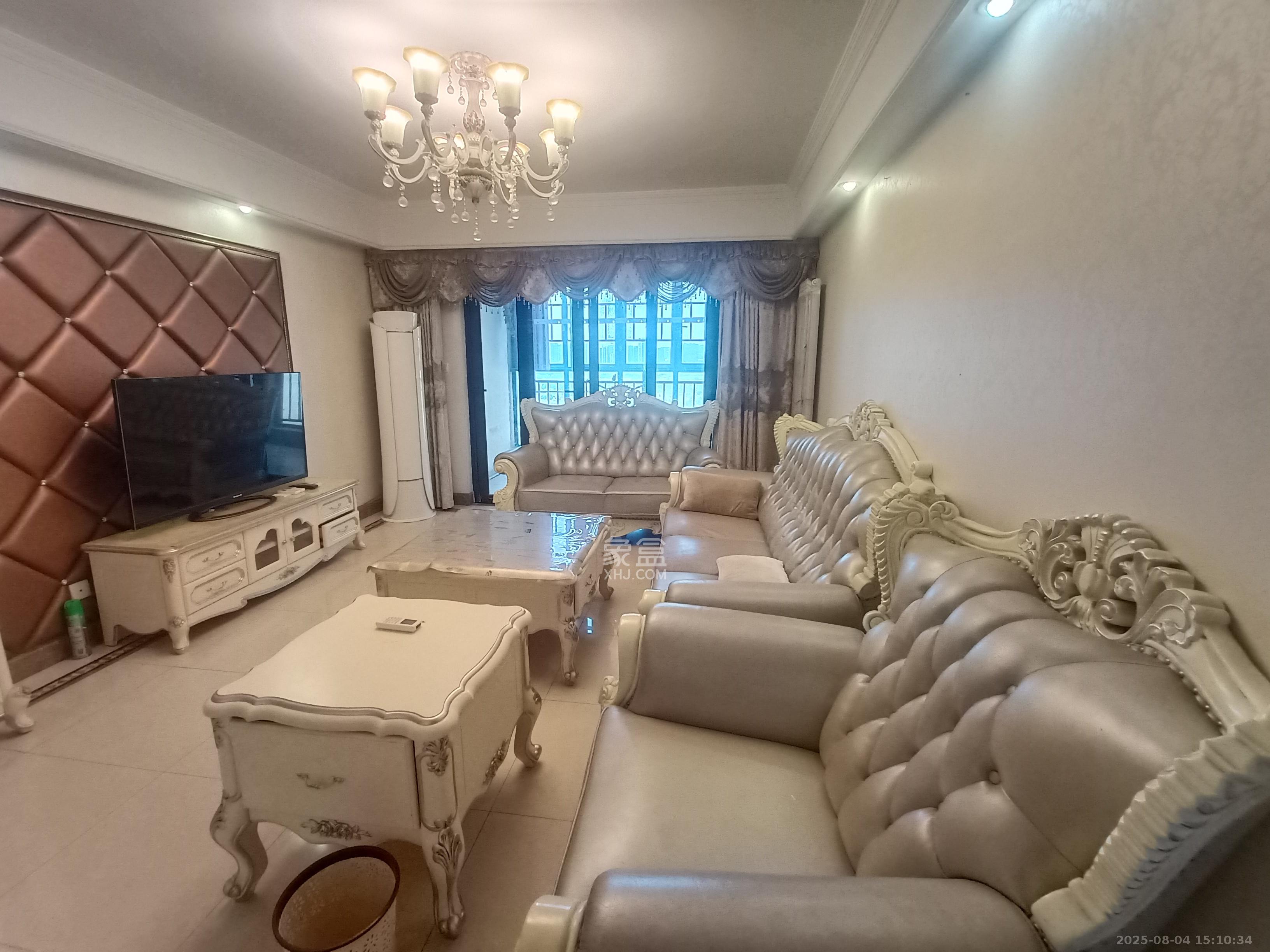 中海国际一期 4室2厅2卫 2600.0元/月 中海国际一期 4室2厅2卫 2600.0元/月室内图