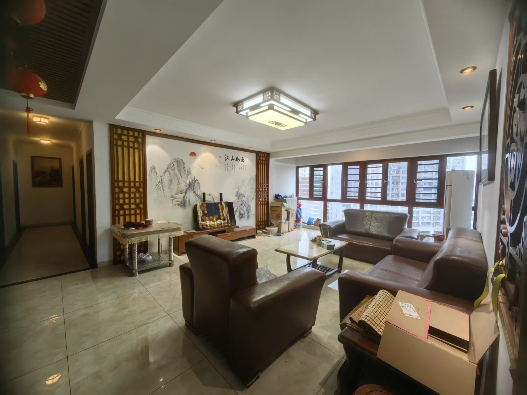 娄星东苑 4室2厅2卫 73.8万 娄星东苑 4室2厅2卫 73.8万客厅