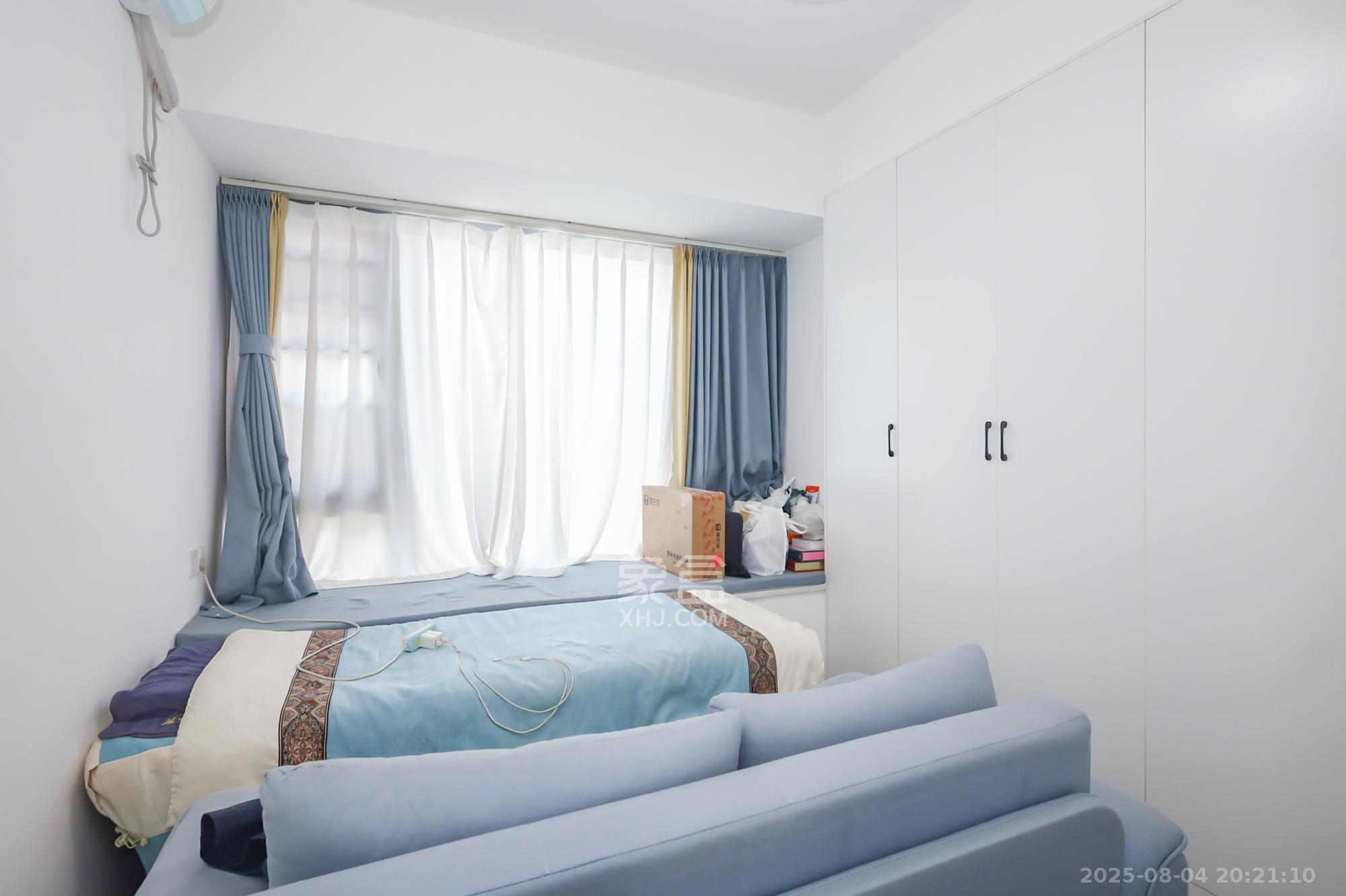 保利天禧D区 4室2厅2卫 199.0万 保利天禧D区 4室2厅2卫 199.0万卧室