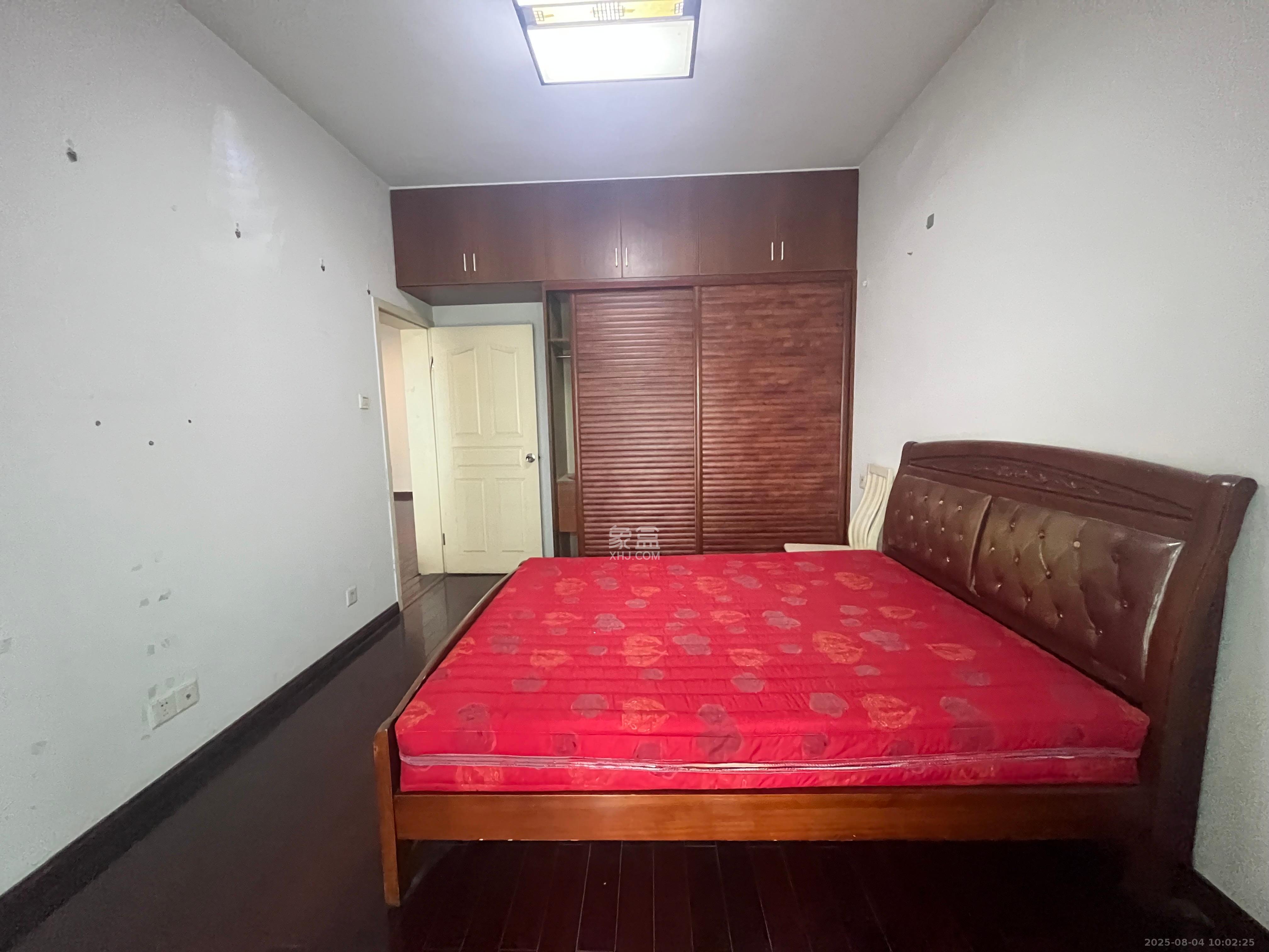 锦绣华天 4室2厅2卫 3200.0元/月 锦绣华天 4室2厅2卫 3200.0元/月室内图