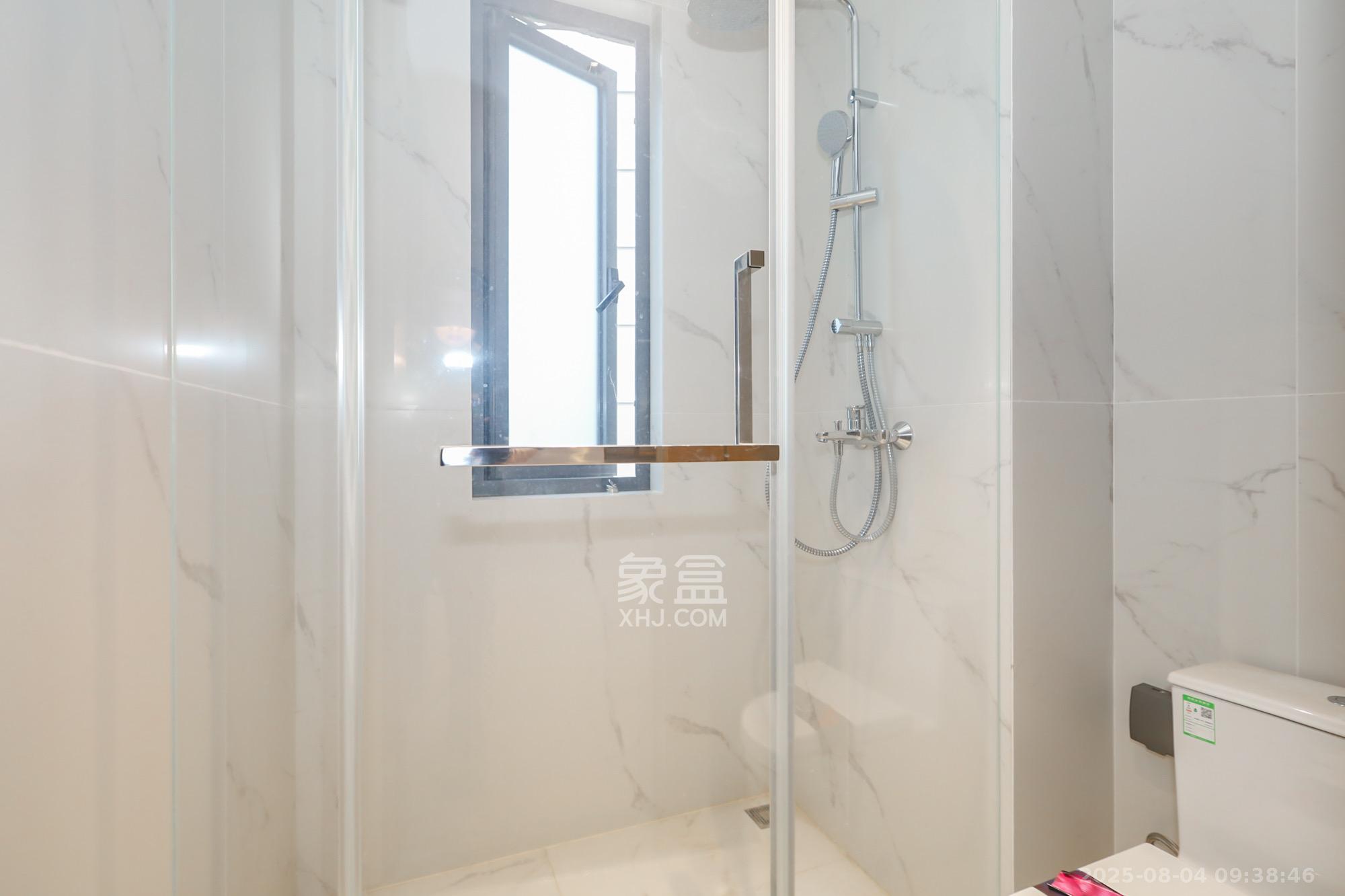 长沙悦府(华润万象城) 3室2厅3卫 8800.0元/月 长沙悦府(华润万象城) 3室2厅3卫 8800.0元/月室内图