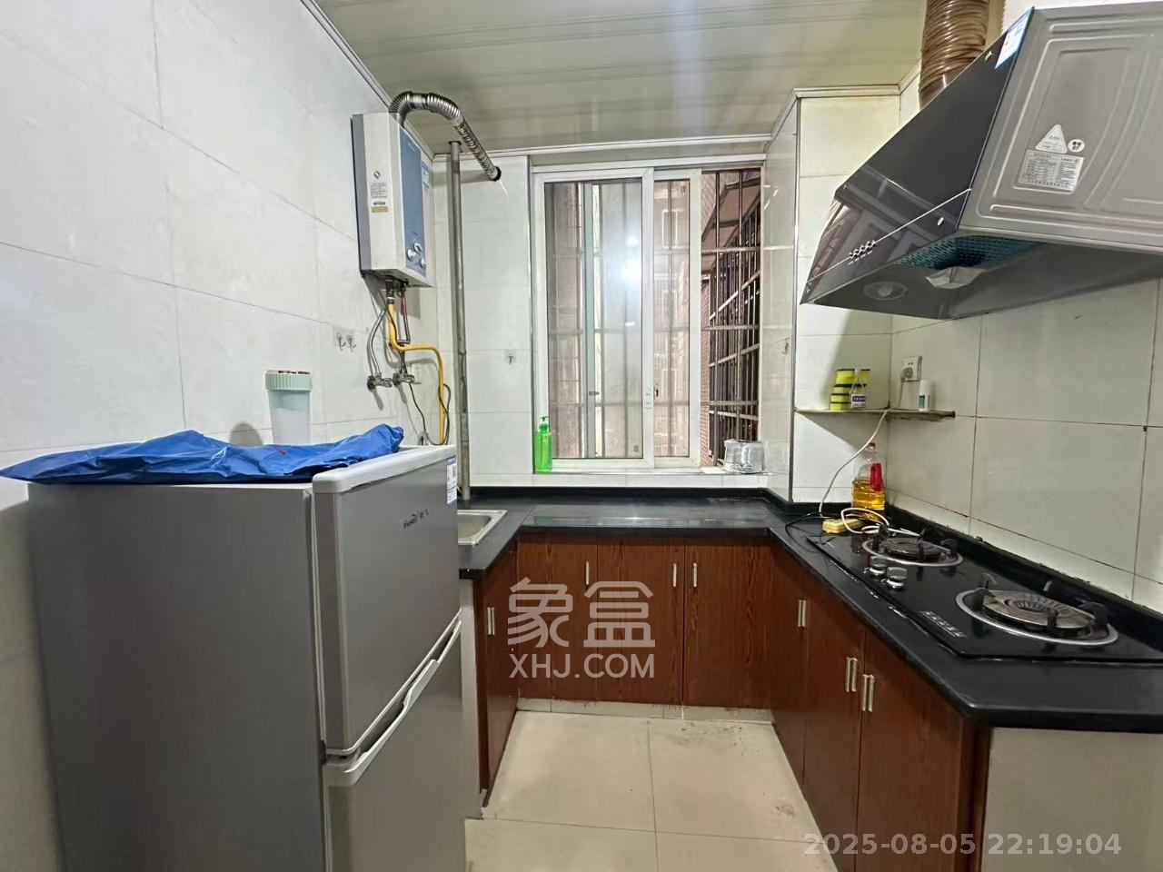 锦璨家园 1室1厅1卫 950.0元/月 锦璨家园 1室1厅1卫 950.0元/月室内图