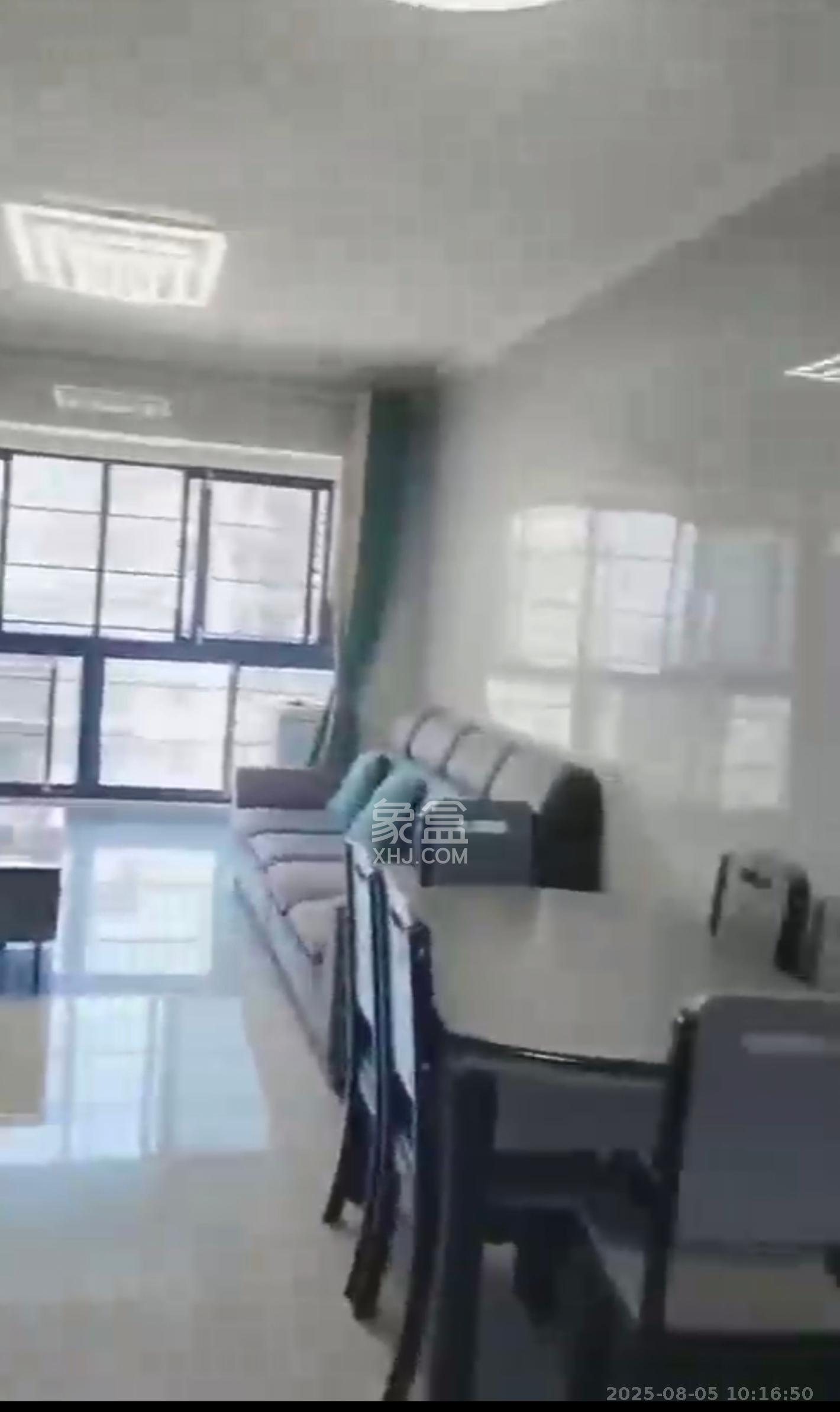 真人桥家园一期  3室2厅2卫    2000.0元/月