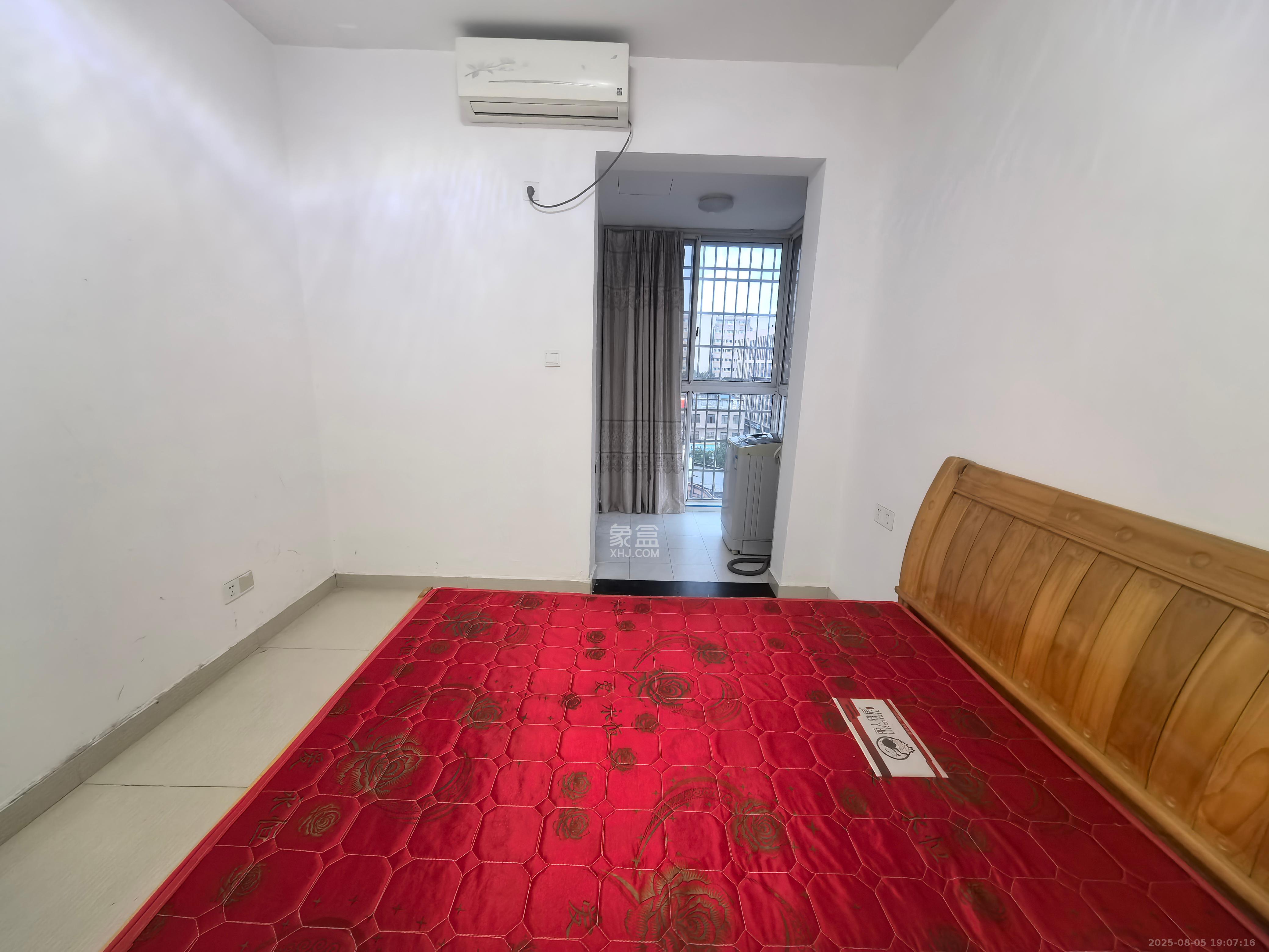 先锋新宇 2室2厅1卫 1600.0元/月 先锋新宇 2室2厅1卫 1600.0元/月室内图