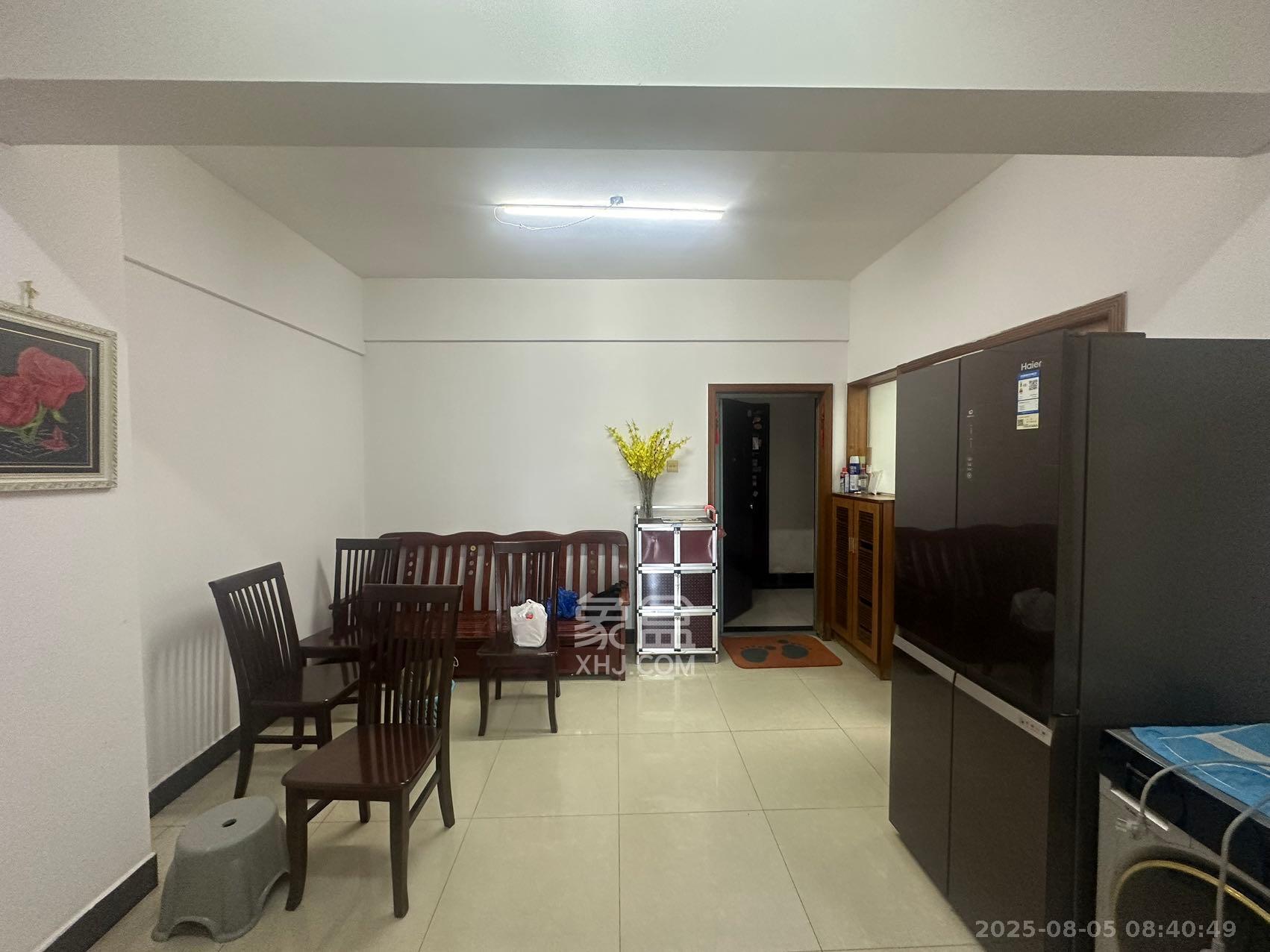 金帆江滨玫瑰园  1室1厅1卫    1450.0元/月室内图