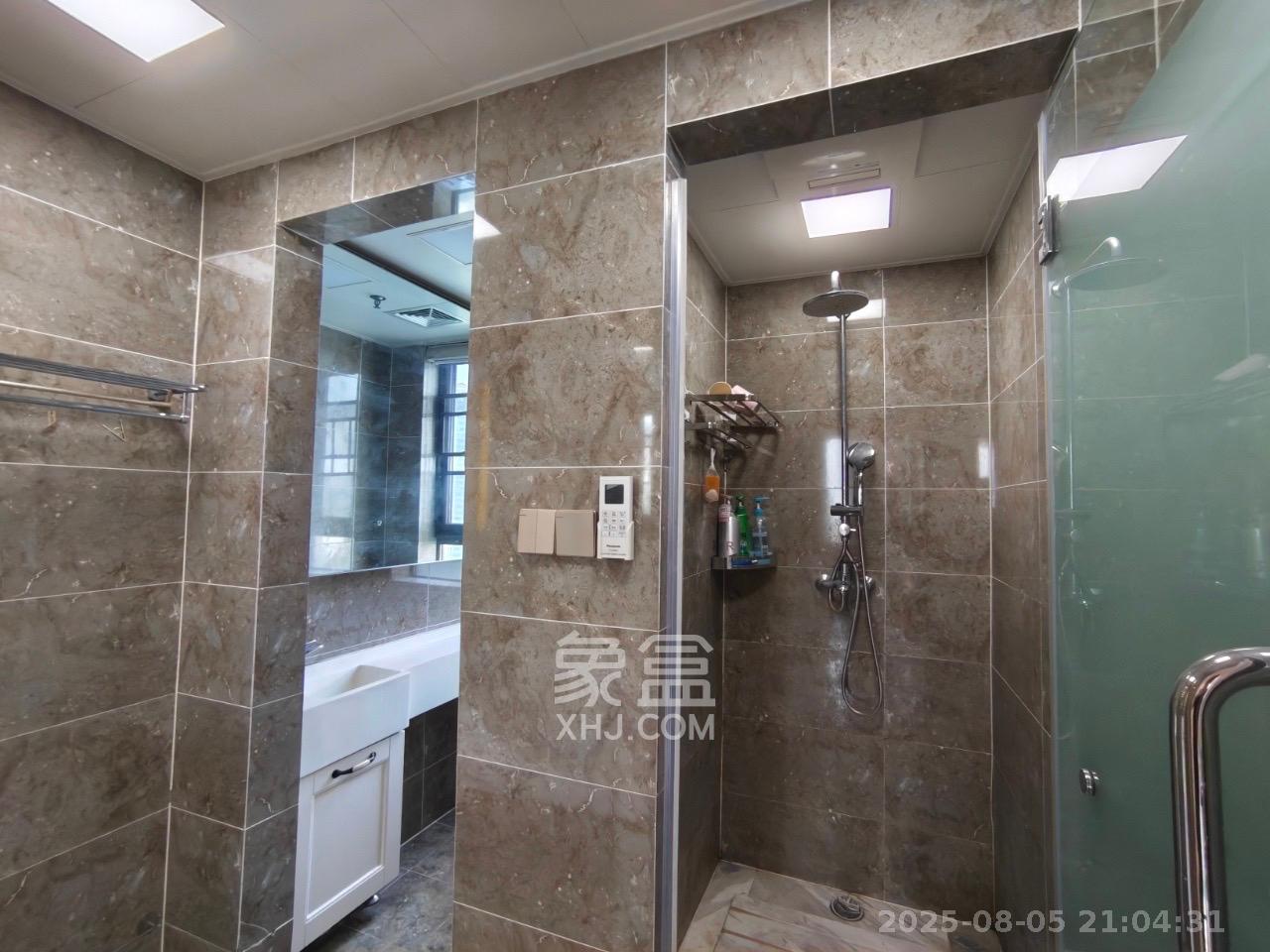 万科里金域国际 4室2厅2卫 7500.0元/月 万科里金域国际 4室2厅2卫 7500.0元/月室内图