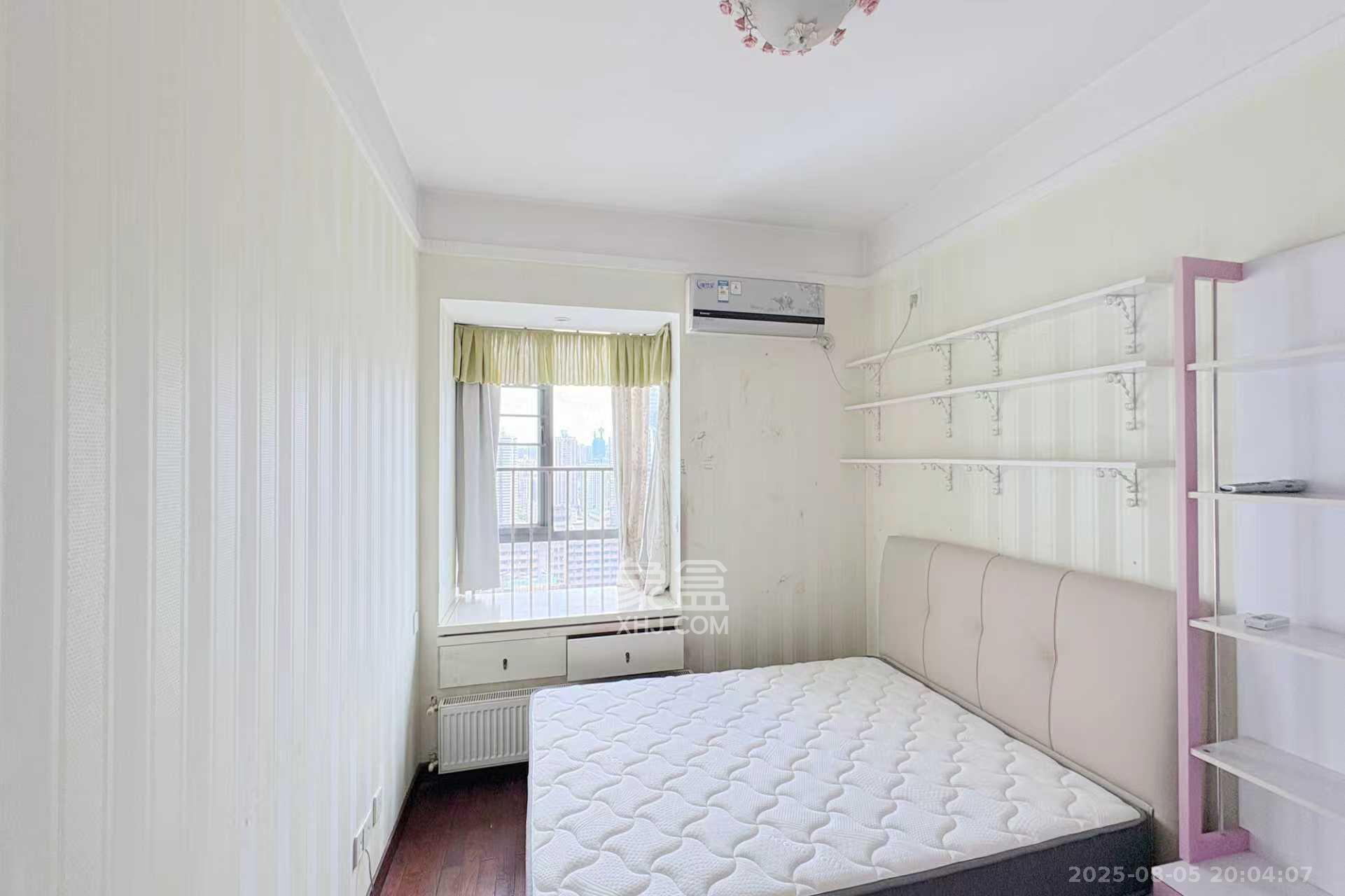 湘域中央 3室2厅2卫 4500.0元/月 湘域中央 3室2厅2卫 4500.0元/月室内图