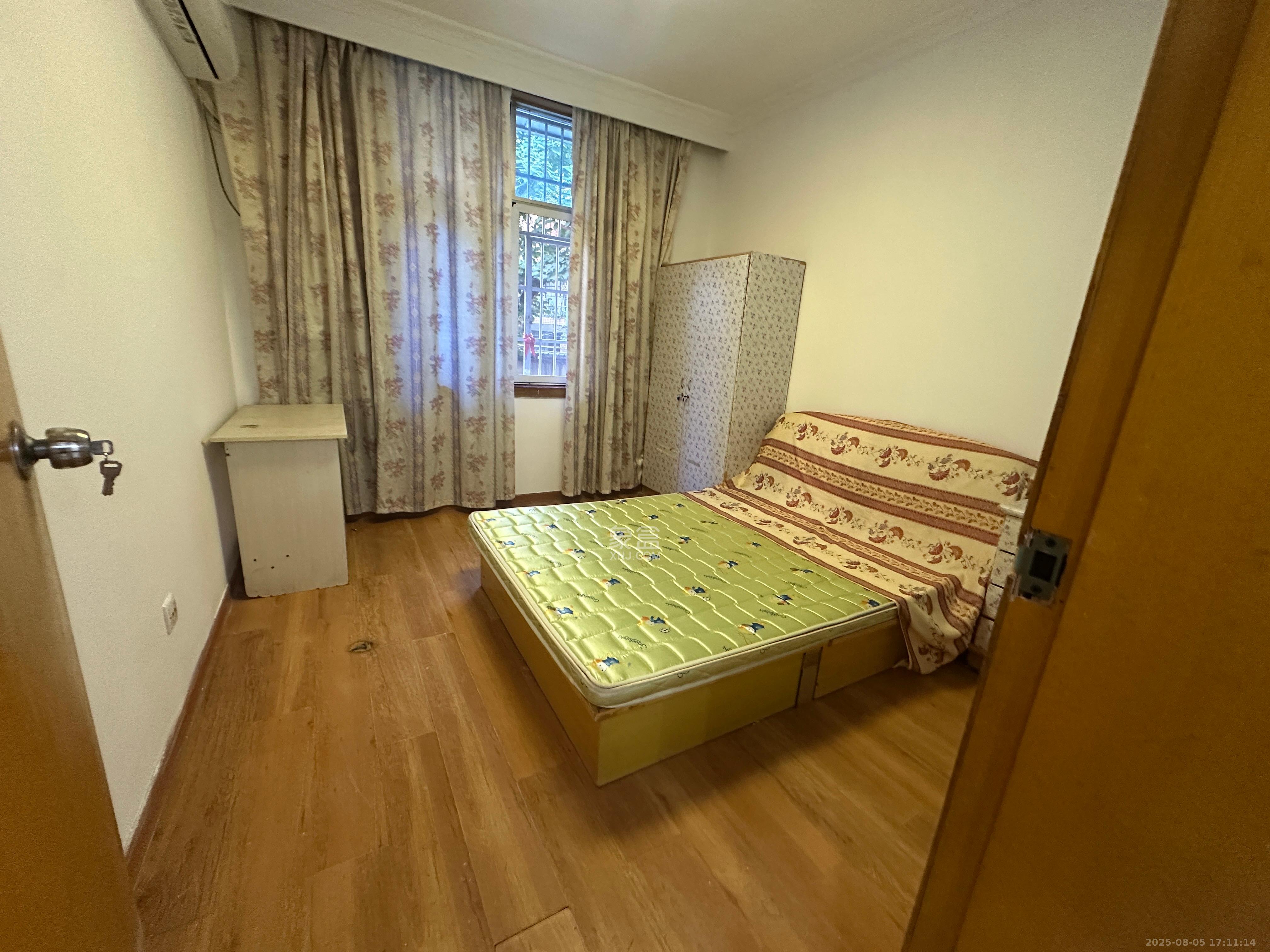 中铁五局家属院(韶山北路295号)  2室1厅1卫    1500.0元/月 中铁五局家属院(韶山北路295号)  2室1厅1卫    1500.0元/月室内图