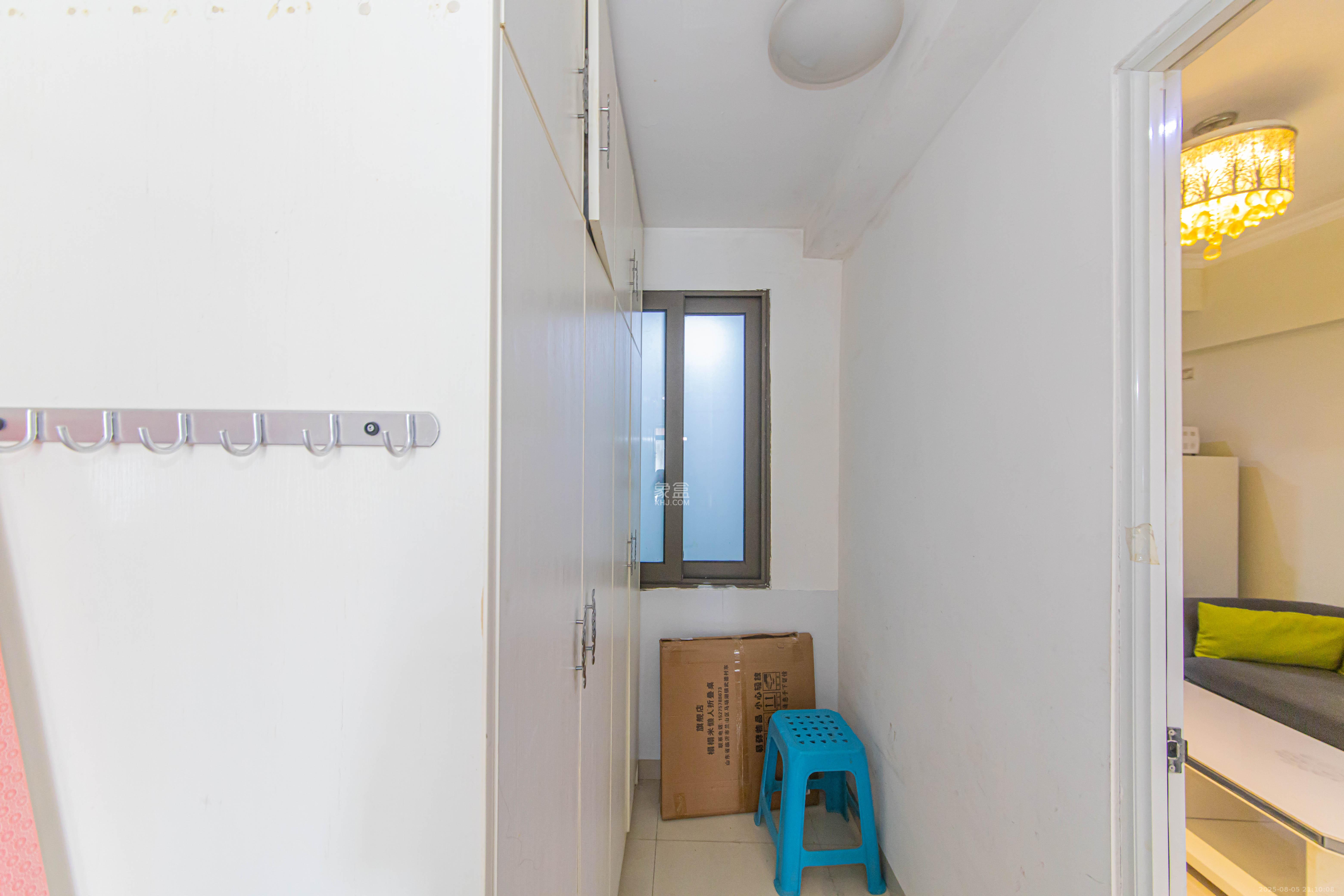 绿地公馆(绿地名邸) 1室1厅1卫 46.0万 绿地公馆(绿地名邸) 1室1厅1卫 46.0万阳台