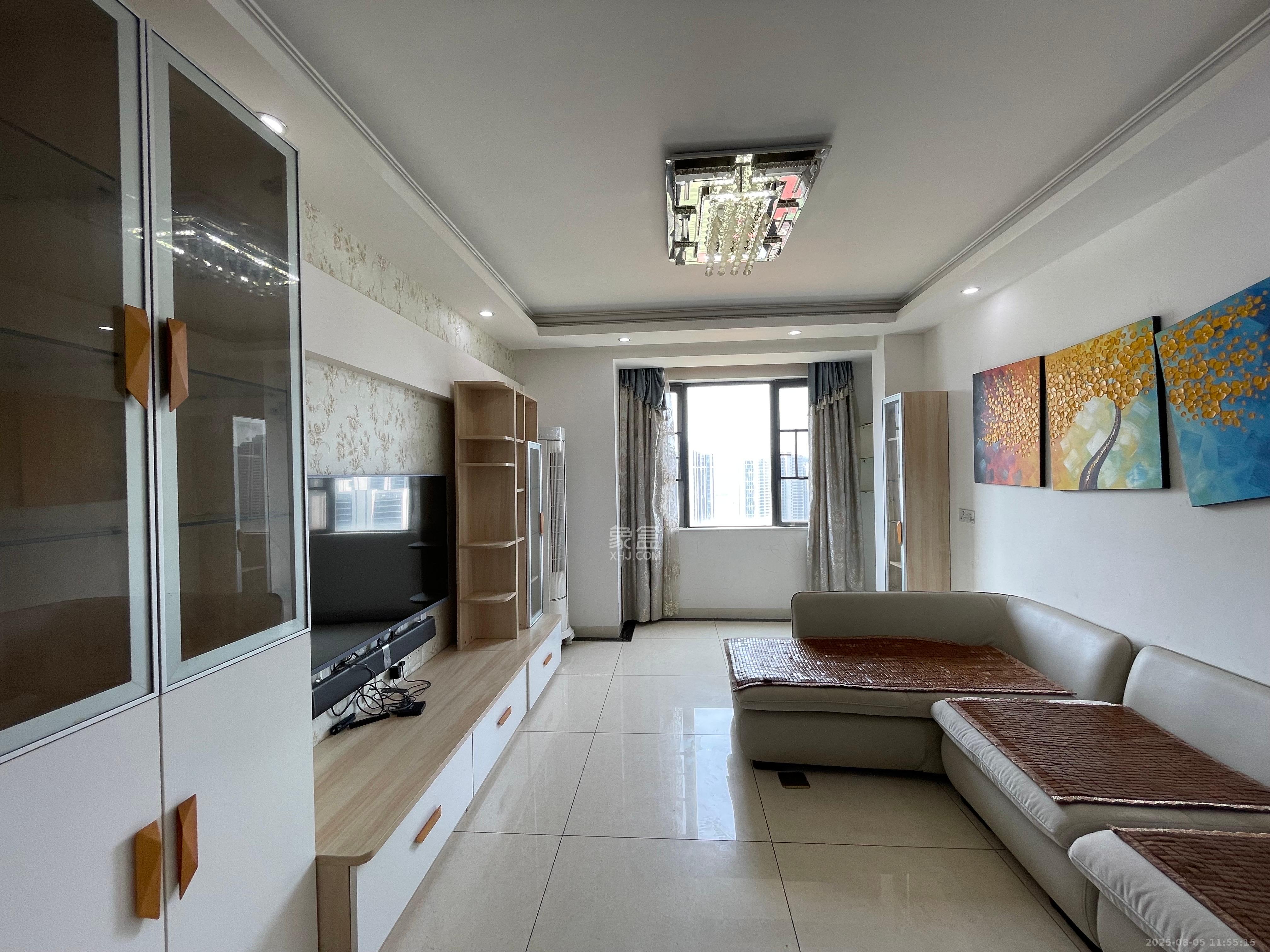 中国铁建梅溪青秀一期  3室2厅2卫    2600.0元/月室内图