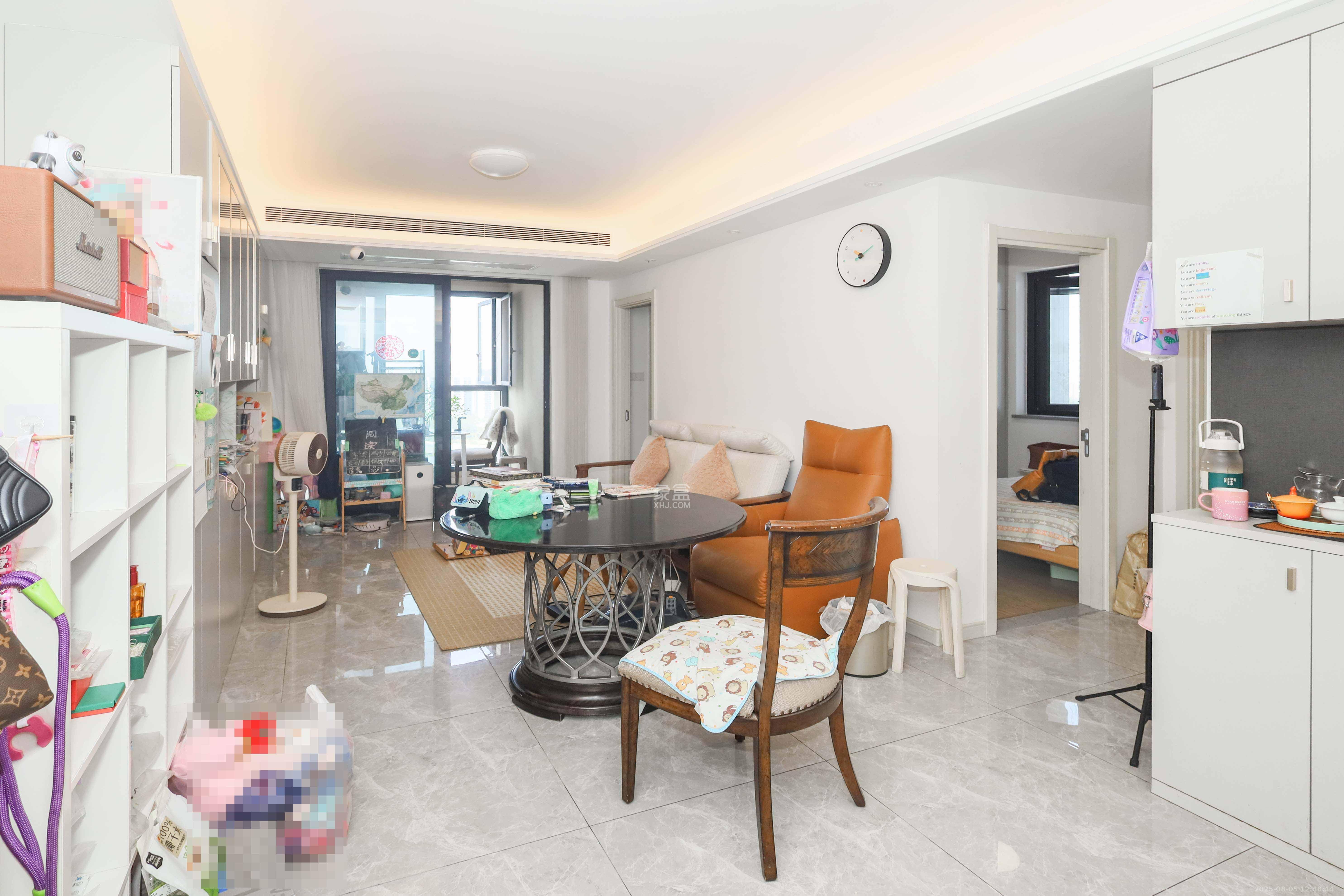 万科金色梦想B区  3室2厅2卫    112.0万 万科金色梦想B区  3室2厅2卫    112.0万客厅