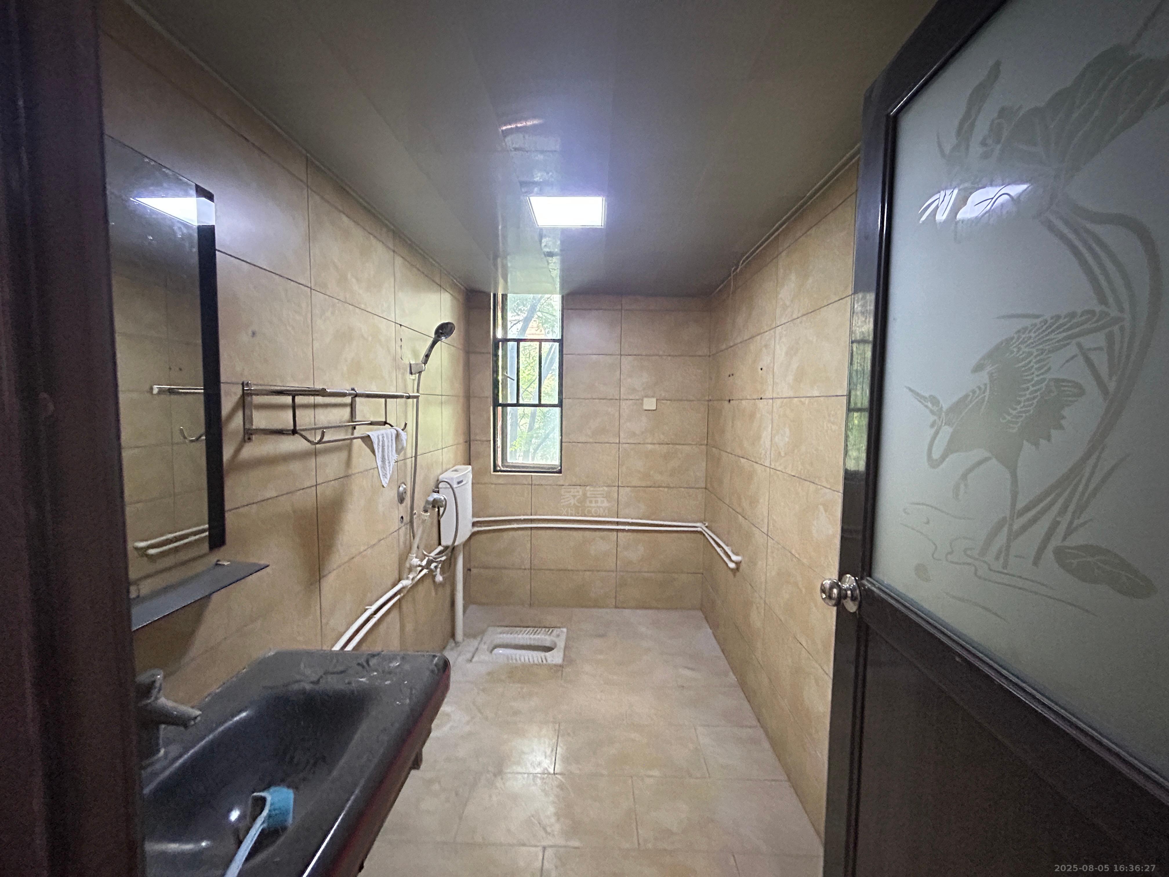 尚格名城花好悦园4期 3室2厅2卫 1500.0元/月 尚格名城花好悦园4期 3室2厅2卫 1500.0元/月室内图