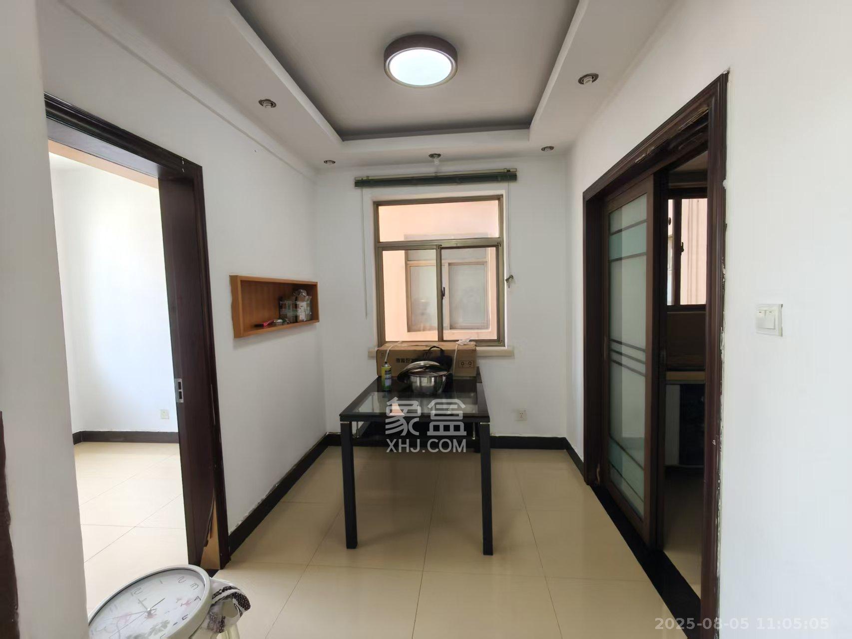 锦湘国际星城二期（锦雅苑）  4室2厅1卫    2300.0元/月室内图