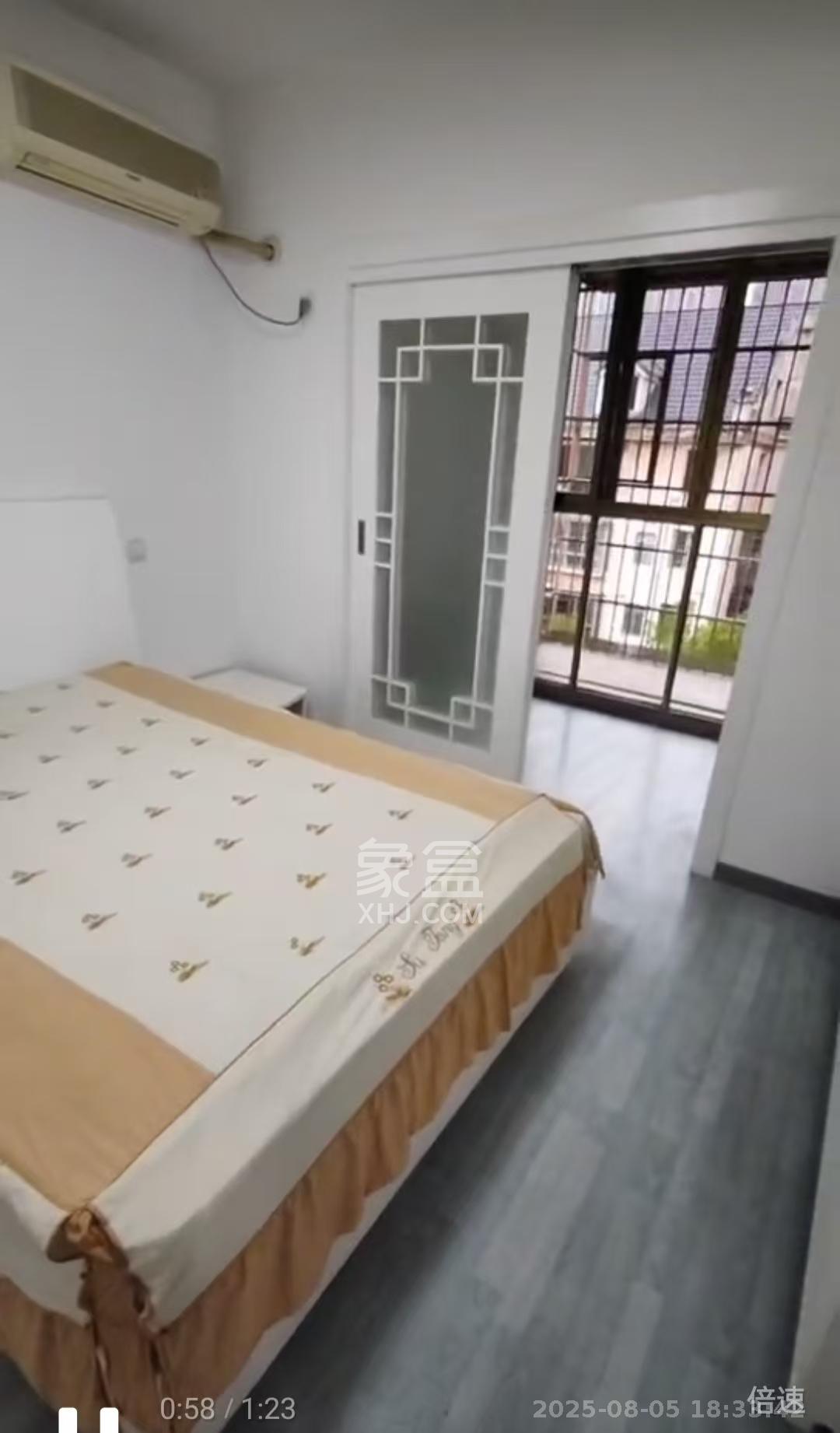 新星小区  2室2厅1卫    2100.0元/月室内图