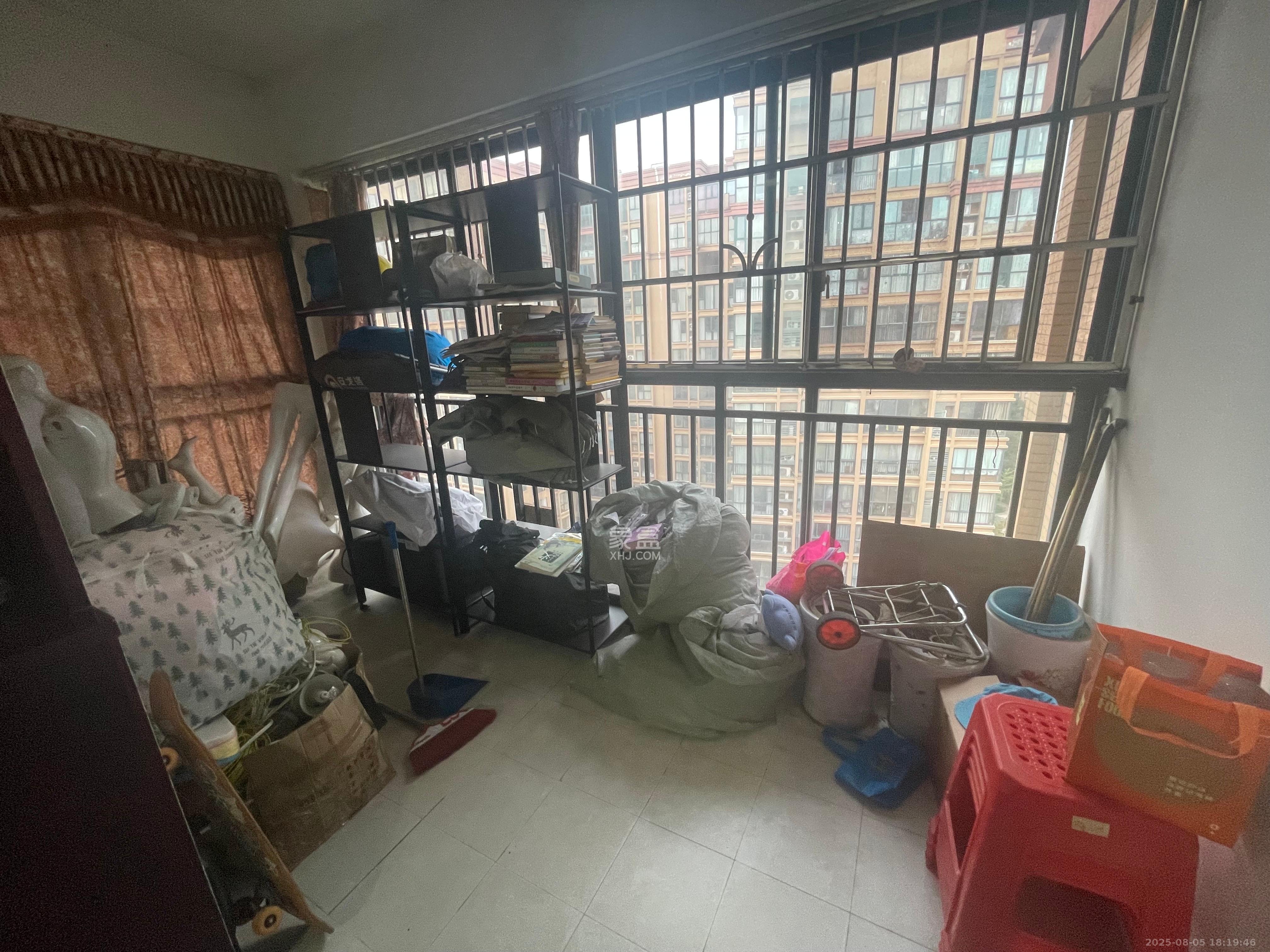 星城荣域 3室2厅2卫 3000.0元/月 星城荣域 3室2厅2卫 3000.0元/月室内图