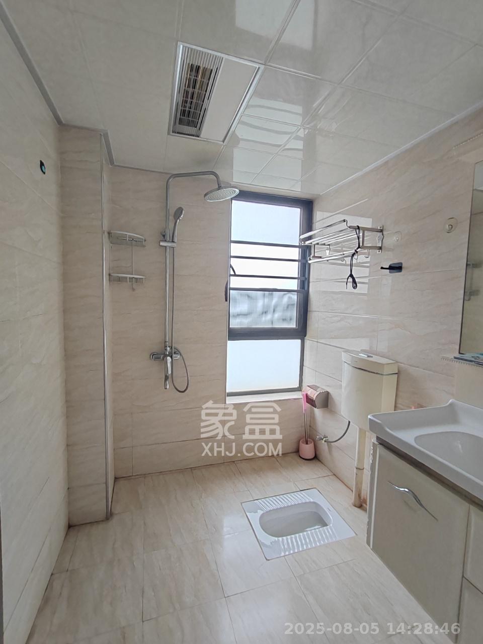 五矿紫湖香醍 3室2厅1卫 2100.0元/月 五矿紫湖香醍 3室2厅1卫 2100.0元/月室内图