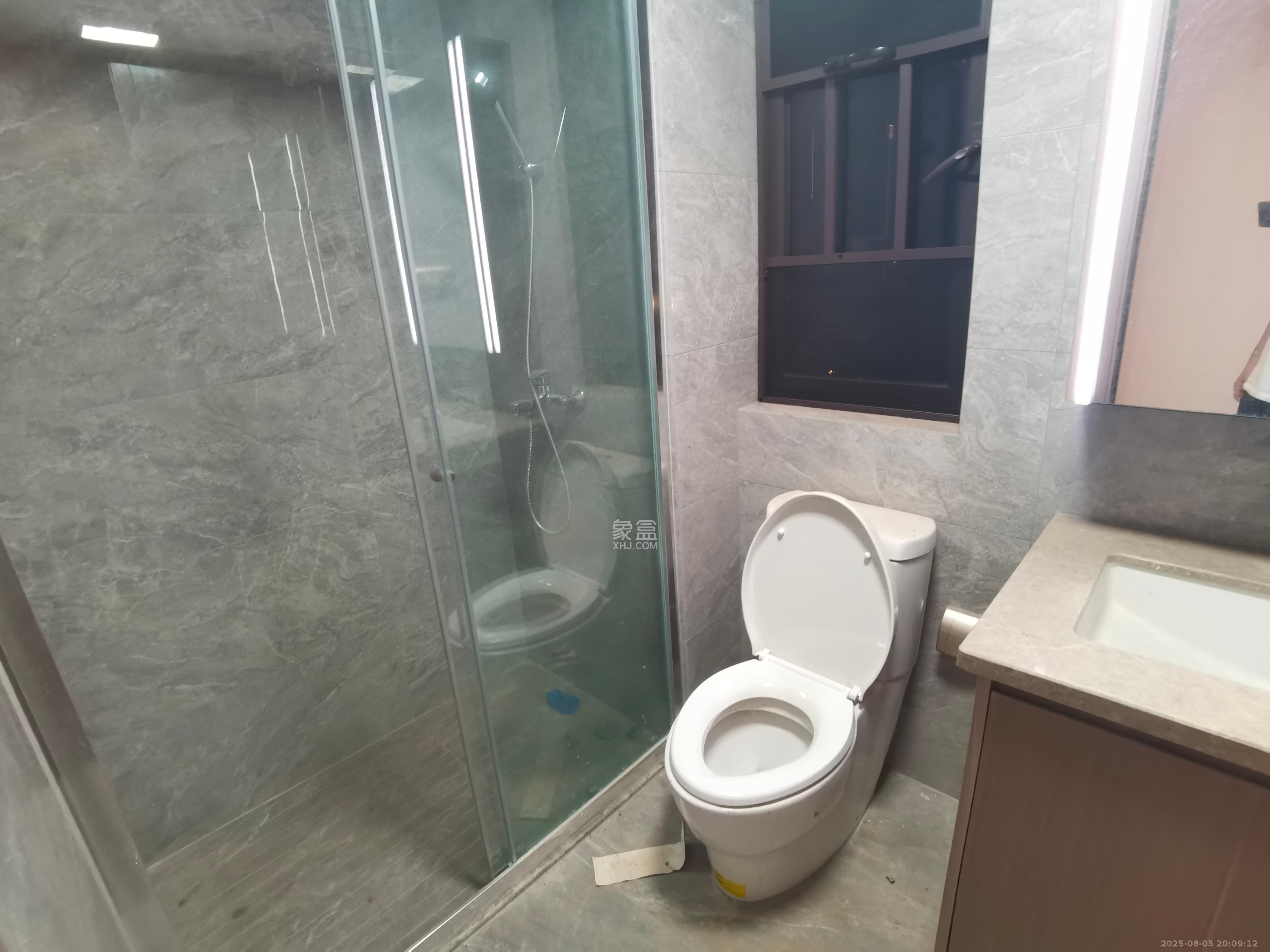 建发电建江山悦 1室0厅0卫 2800.0元/月 建发电建江山悦 1室0厅0卫 2800.0元/月室内图