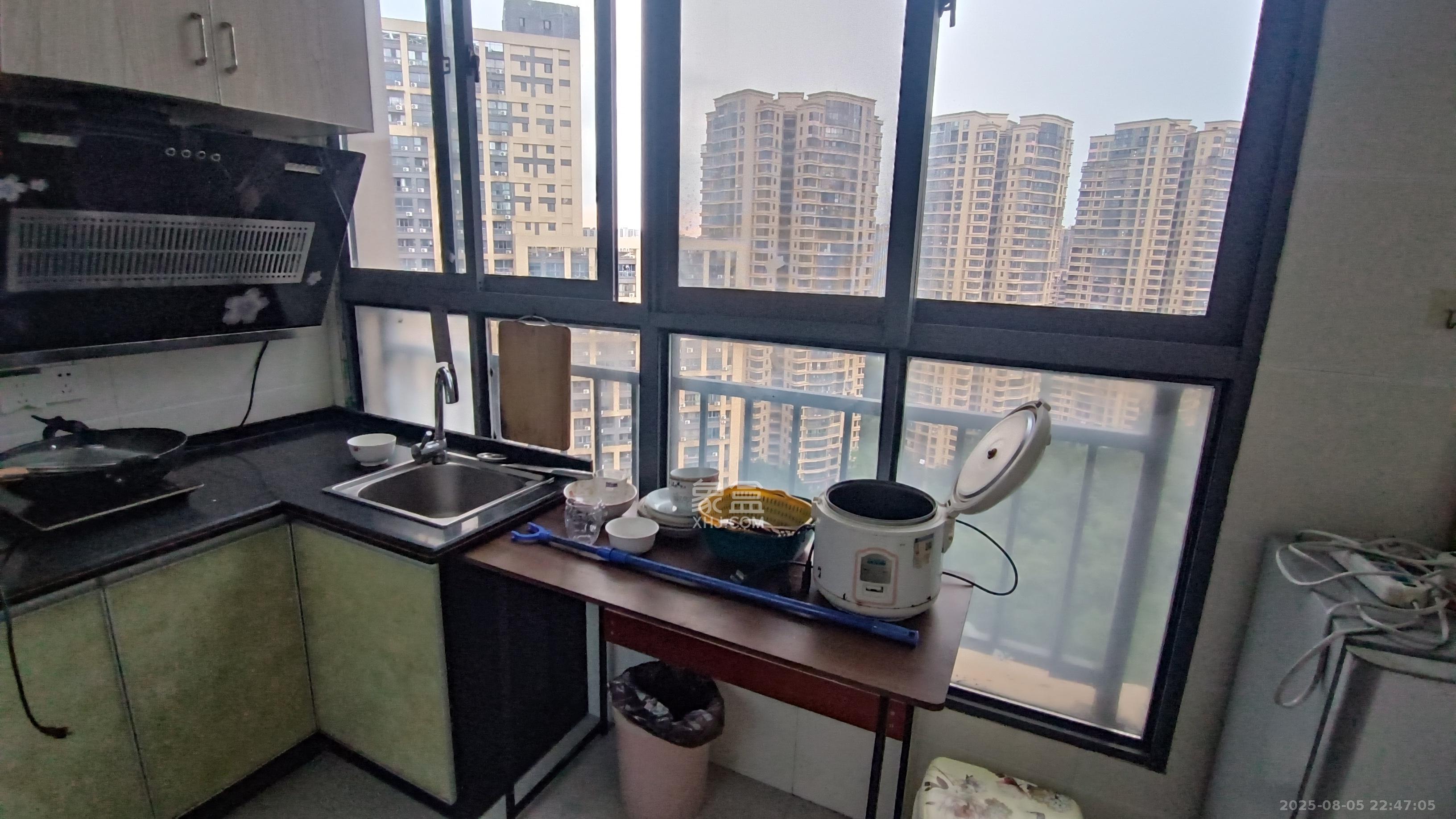 保利麓谷林语I区 1室1厅1卫 1500.0元/月 保利麓谷林语I区 1室1厅1卫 1500.0元/月室内图