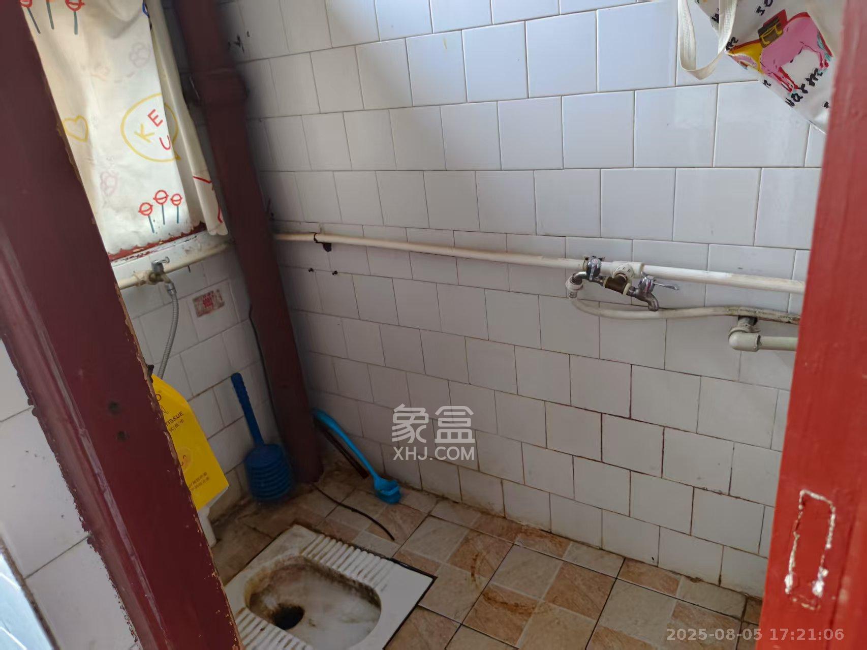 牛奶公司宿舍（和达公寓）  2室1厅1卫    1300.0元/月室内图