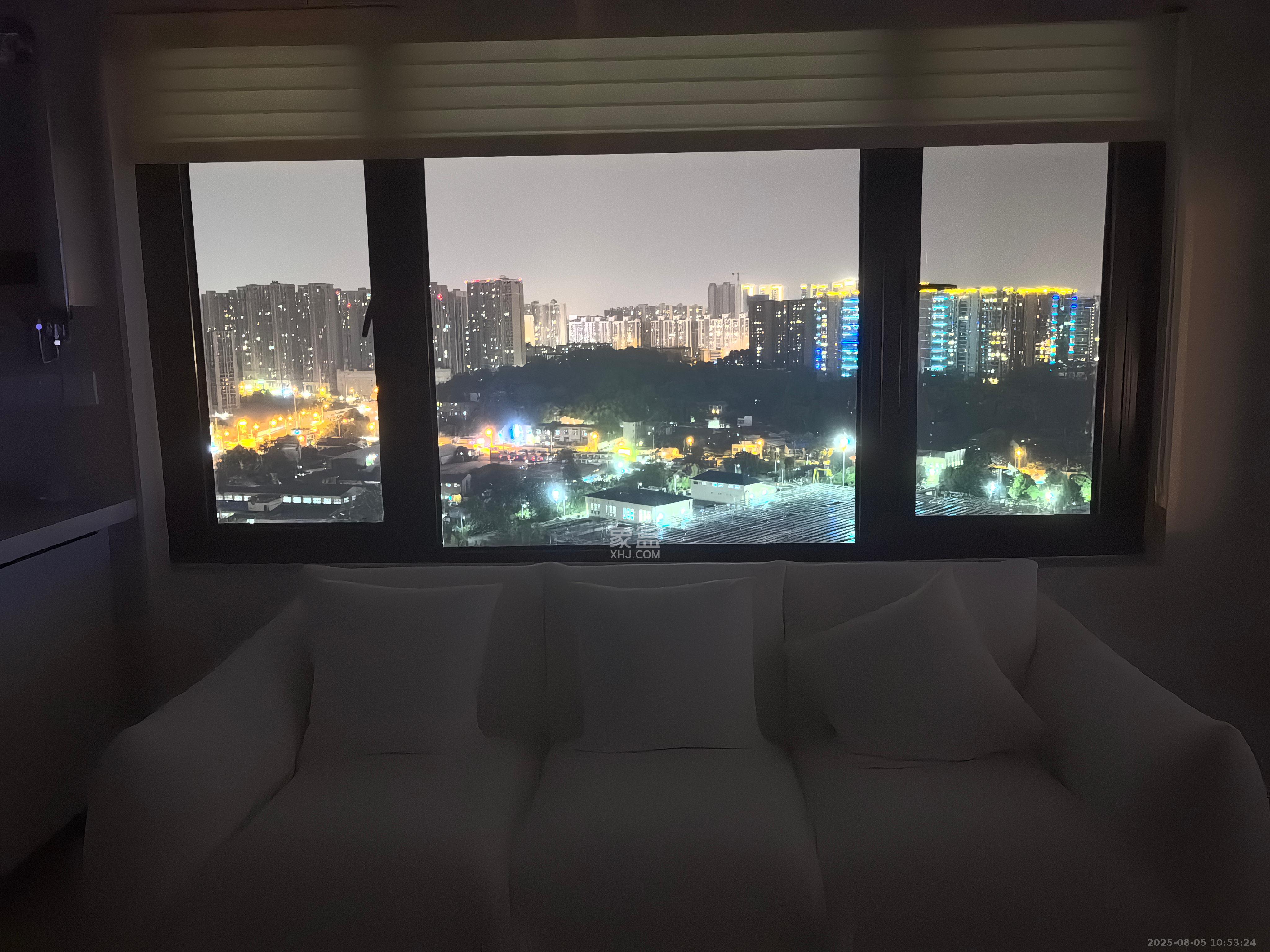 万科紫台 1室1厅2卫 4800.0元/月 万科紫台 1室1厅2卫 4800.0元/月室内图