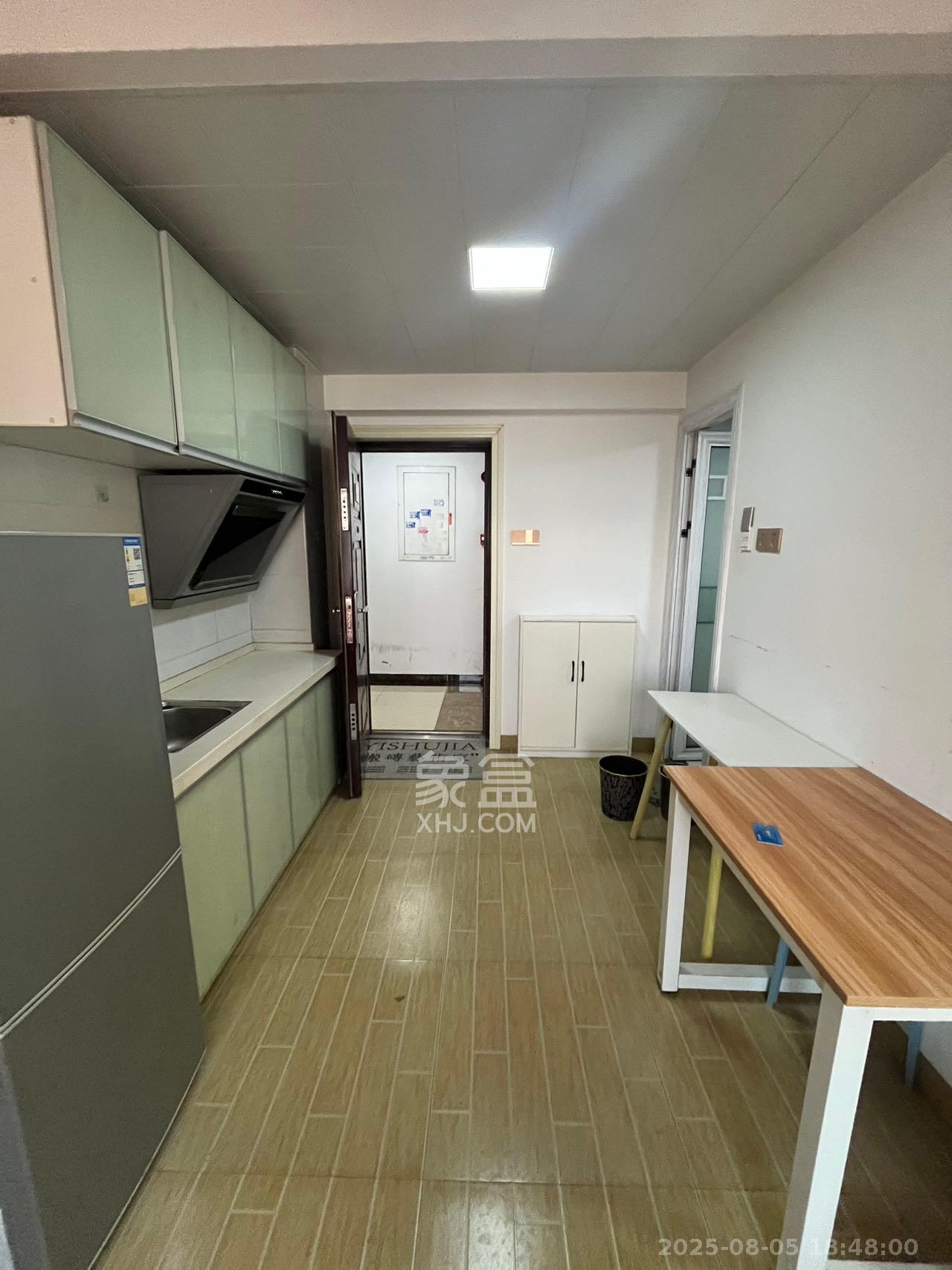 中建芙蓉嘉苑  1室1厅1卫   1100.00元/月室内图