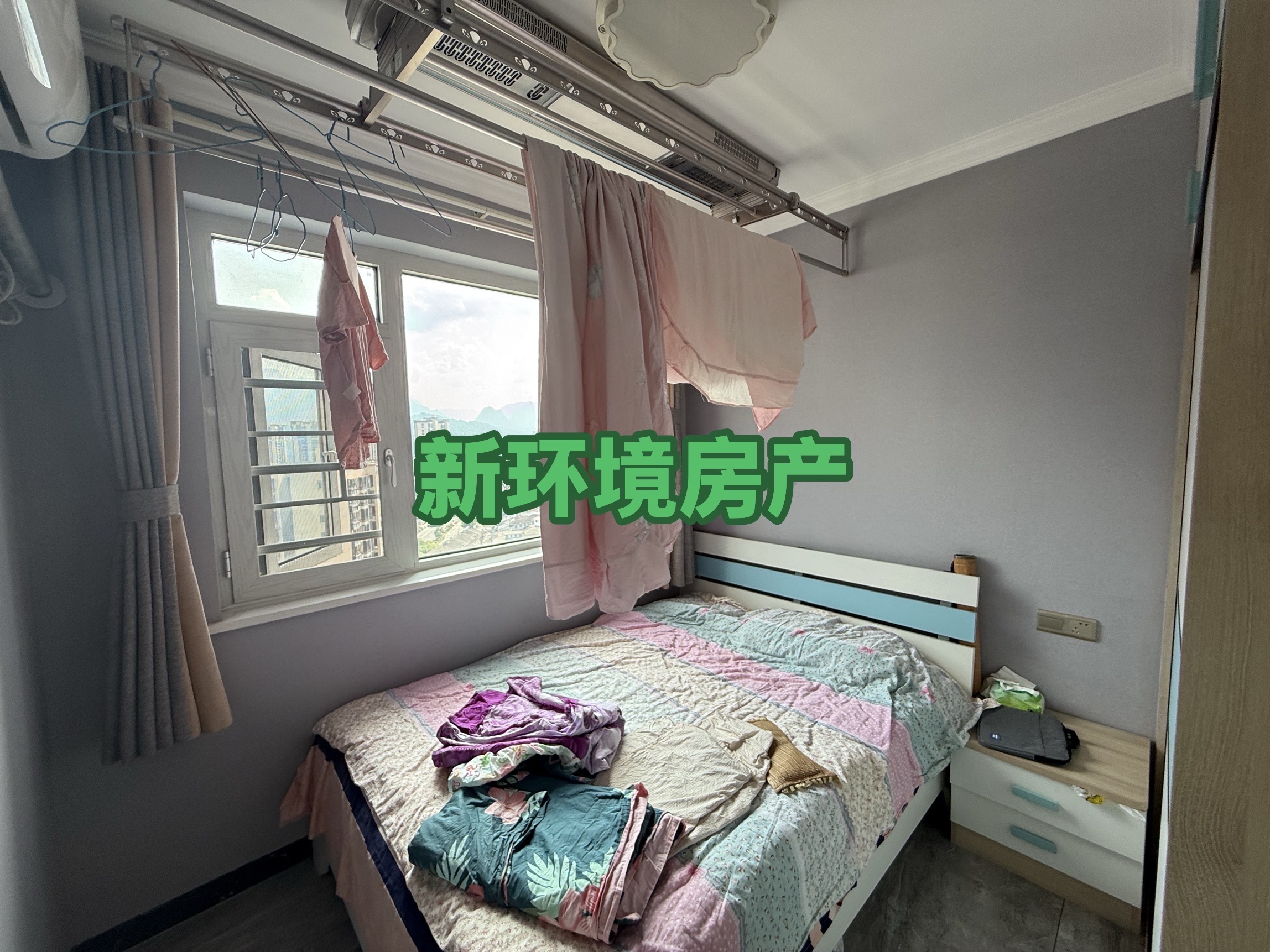 玉恒龙岸小区  3室2厅1卫   77.80万客厅