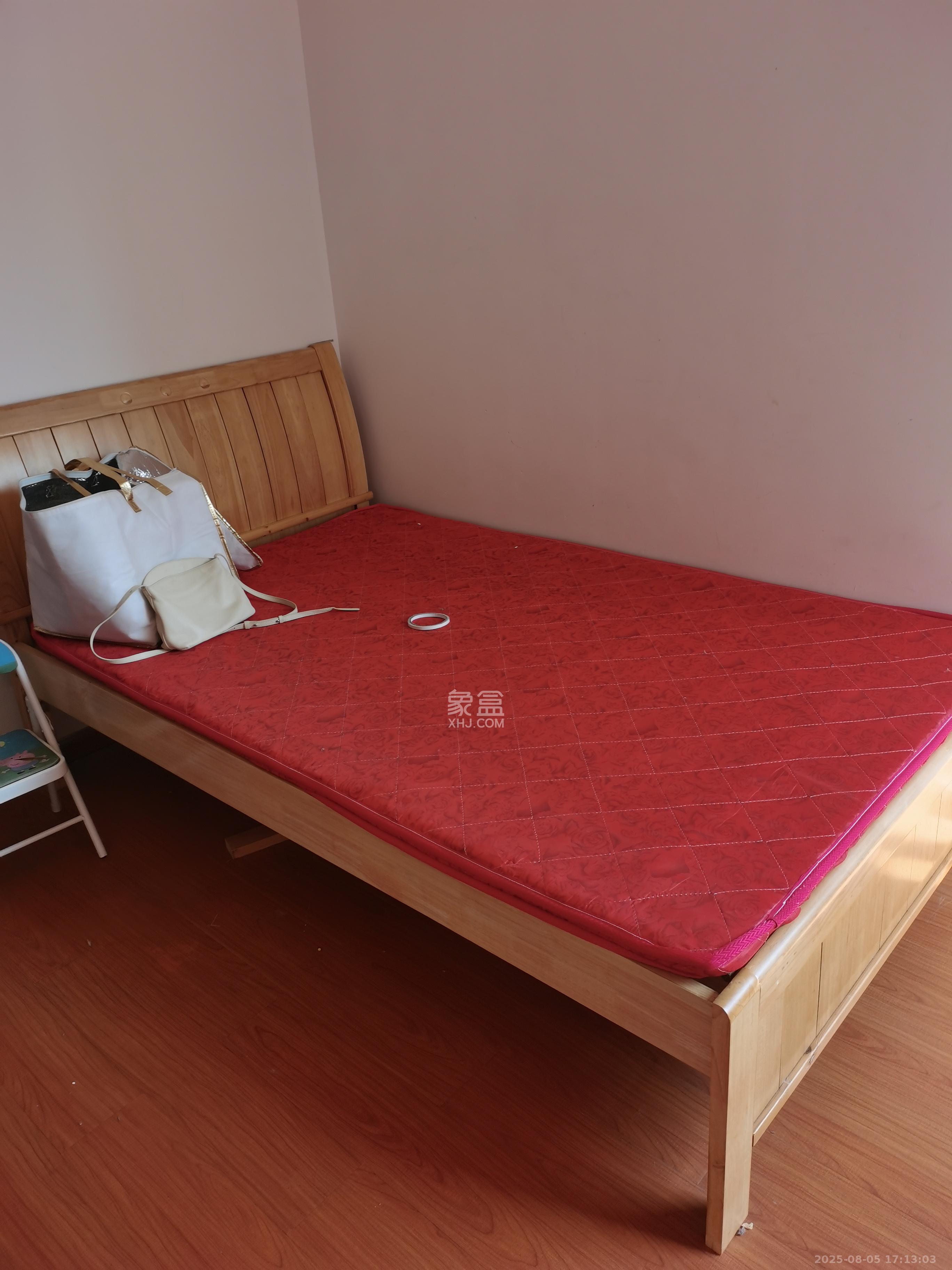 保利城（中航城国际社区、郡原美村）  3室2厅2卫   2300.00元/月室内图