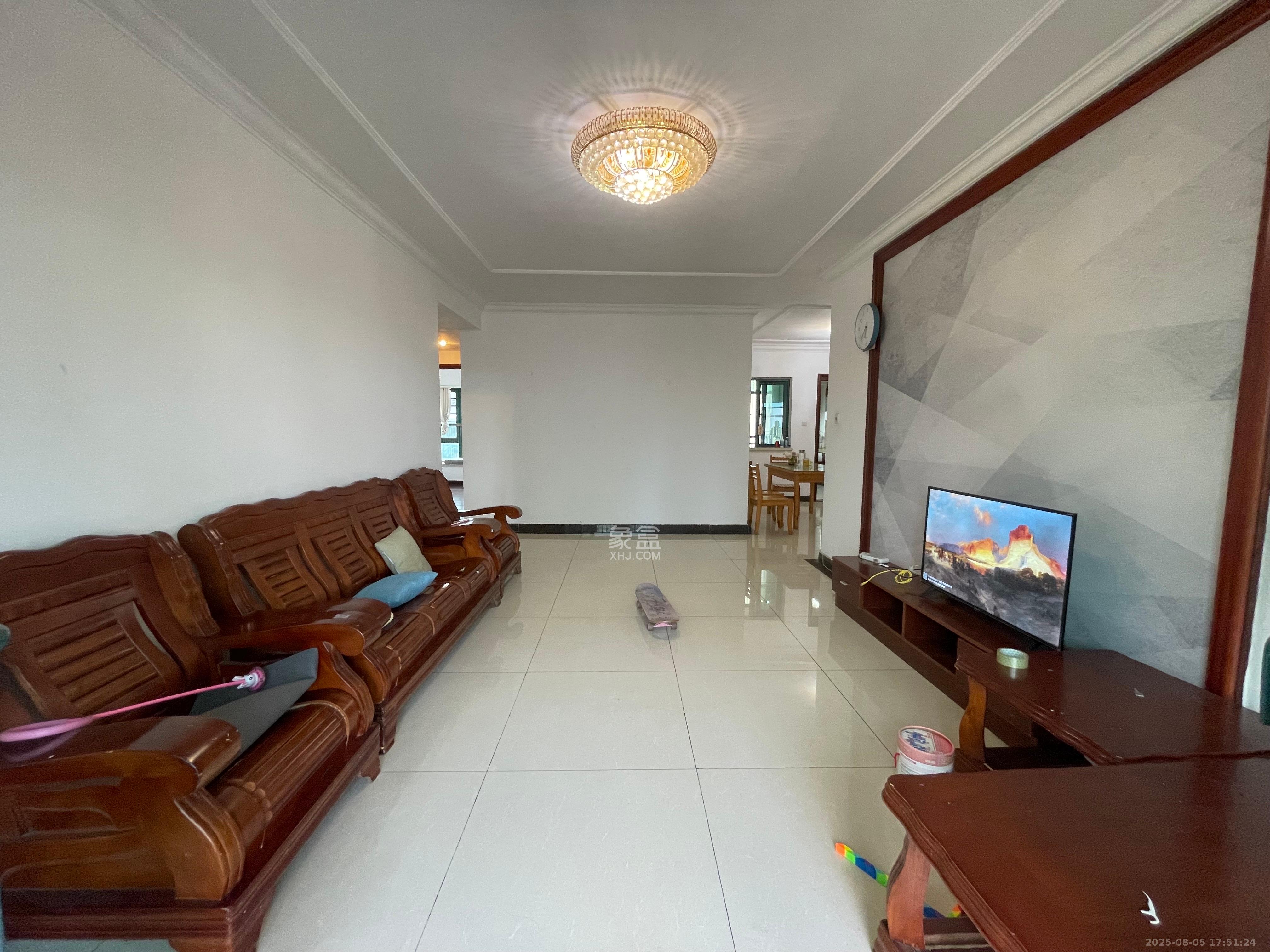 恒大华府 3室2厅2卫 3000.0元/月 恒大华府 3室2厅2卫 3000.0元/月室内图