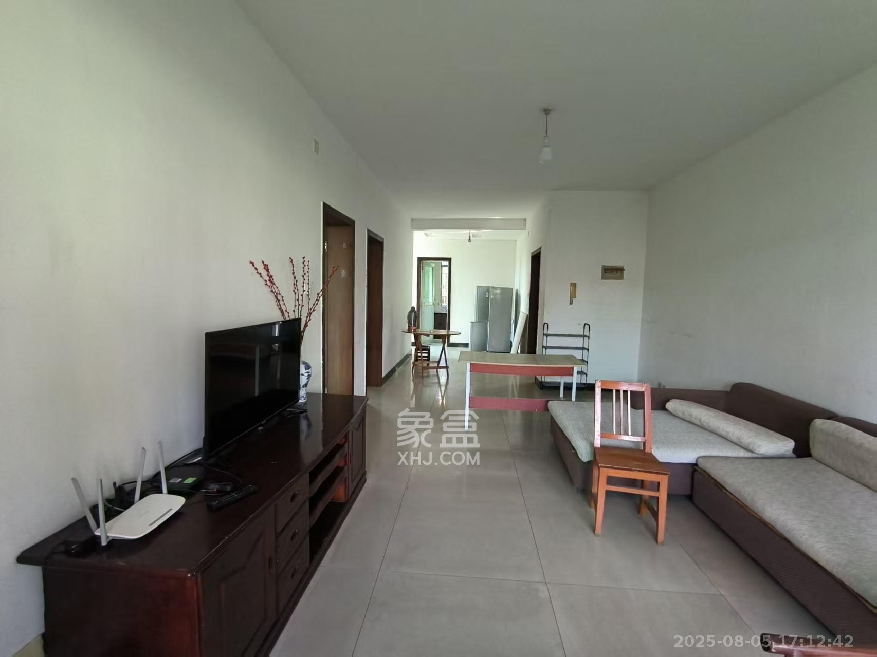 兴联小区 2室2厅1卫 1300.0元/月 兴联小区 2室2厅1卫 1300.0元/月室内图