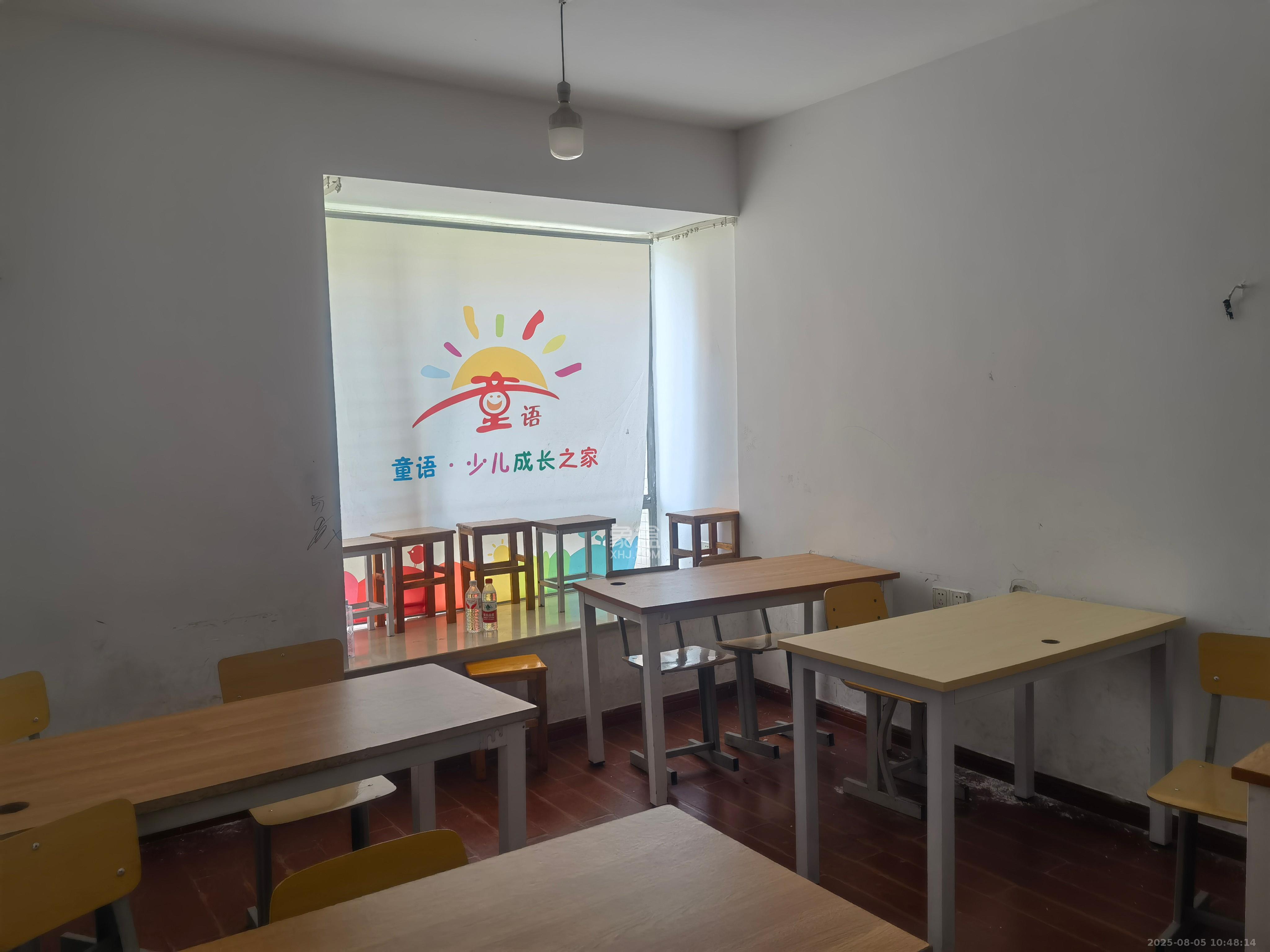 新城新世界一二三期  3室2厅2卫    2400.0元/月 新城新世界一二三期  3室2厅2卫    2400.0元/月室内图