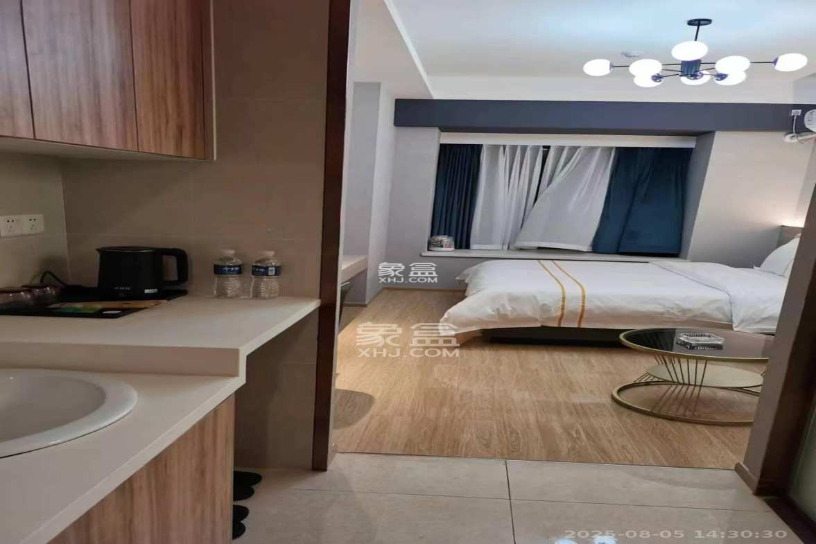 佳兆业云顶都汇 1室1厅1卫 1500.0元/月 佳兆业云顶都汇 1室1厅1卫 1500.0元/月室内图