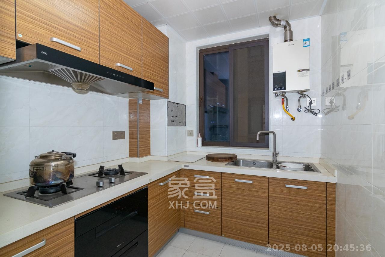 龙湖湘风原著（龙湖湘风星城）  3室2厅1卫    2000.0元/月室内图