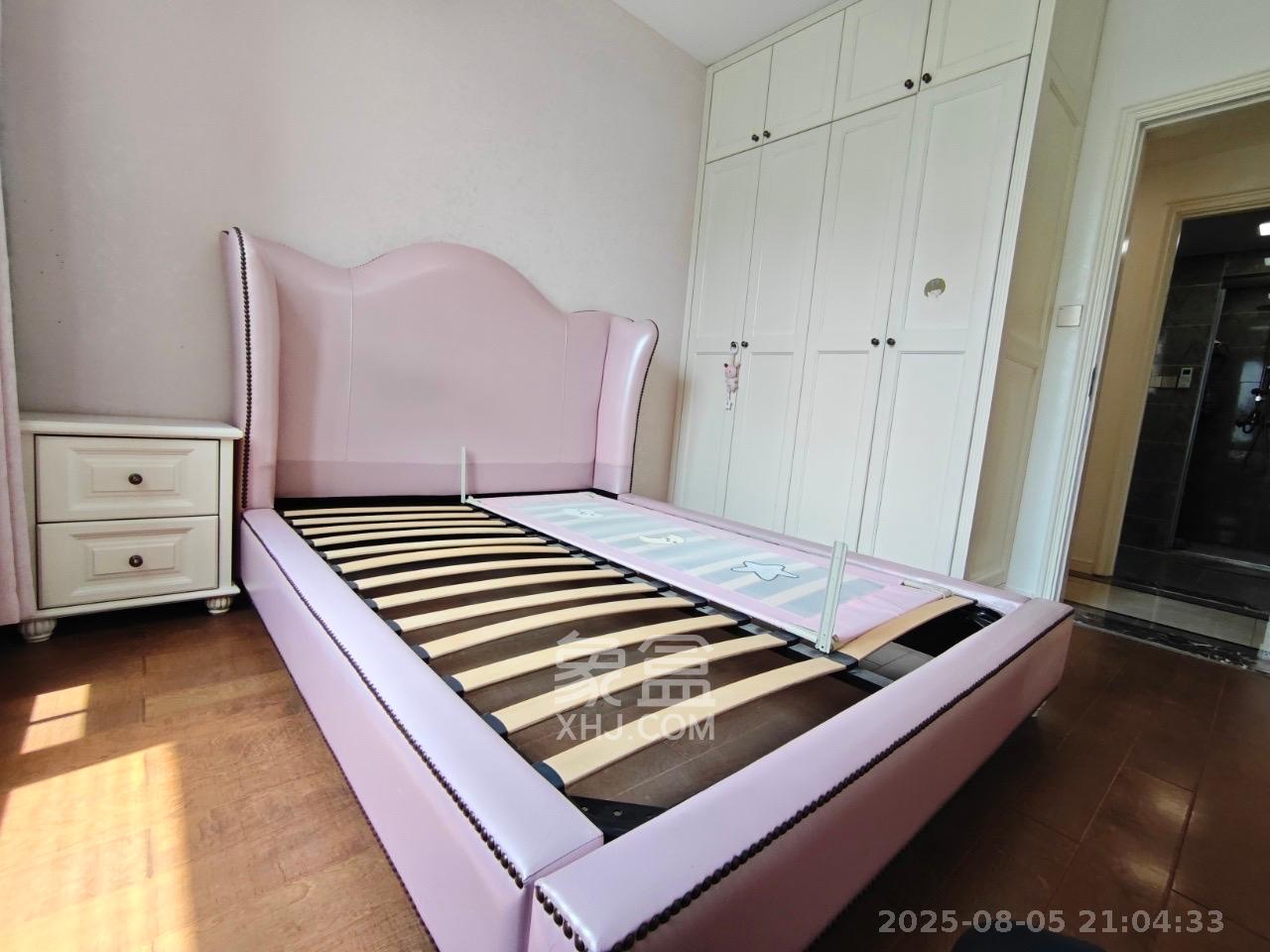 万科里金域国际 4室2厅2卫 7500.0元/月 万科里金域国际 4室2厅2卫 7500.0元/月室内图