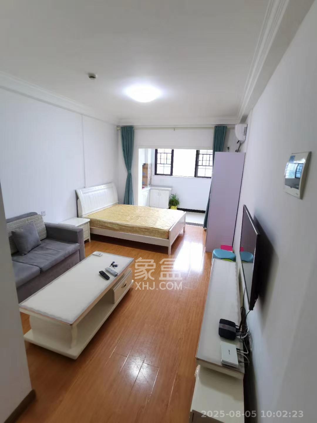 宏聚地中海 1室1厅1卫 1300.0元/月 宏聚地中海 1室1厅1卫 1300.0元/月室内图