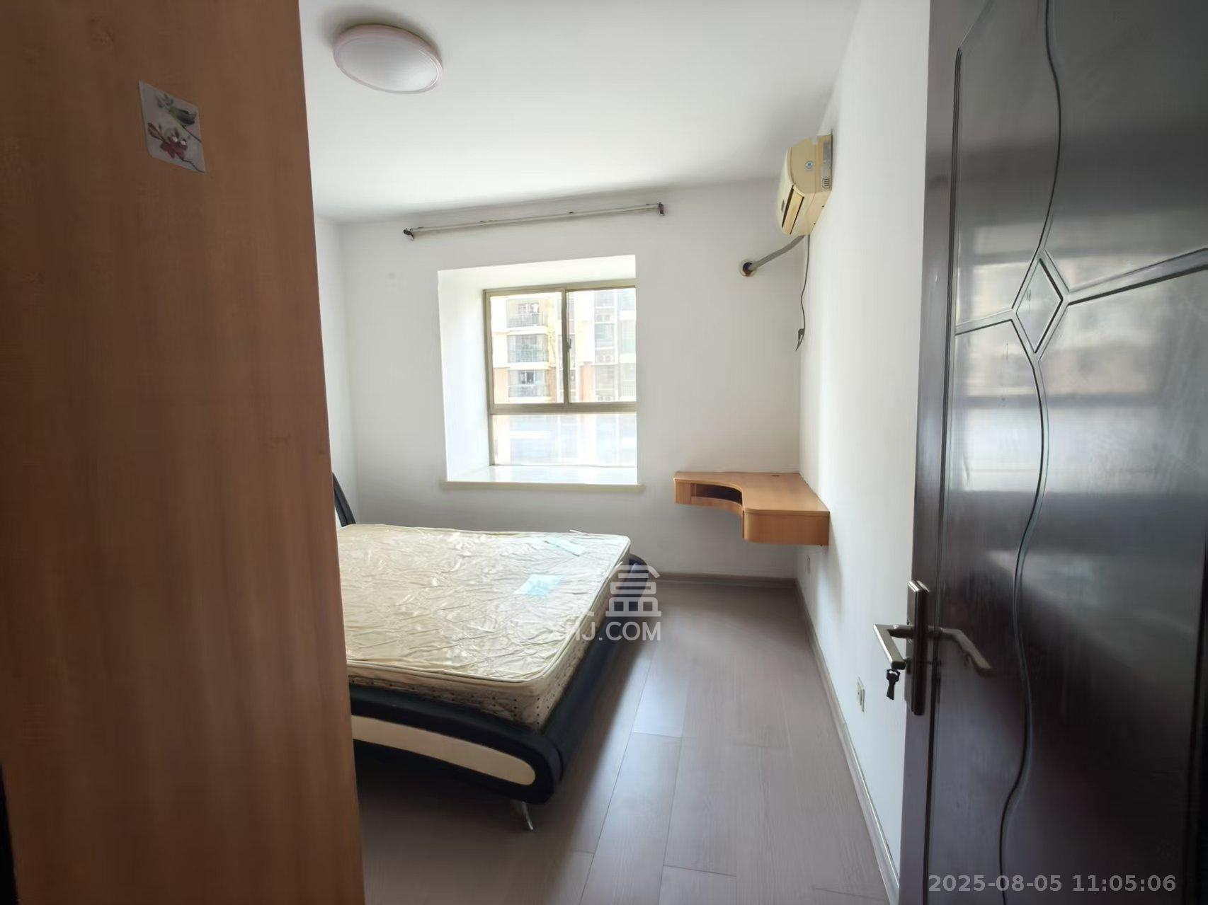 锦湘国际星城二期（锦雅苑）  4室2厅1卫    2300.0元/月室内图