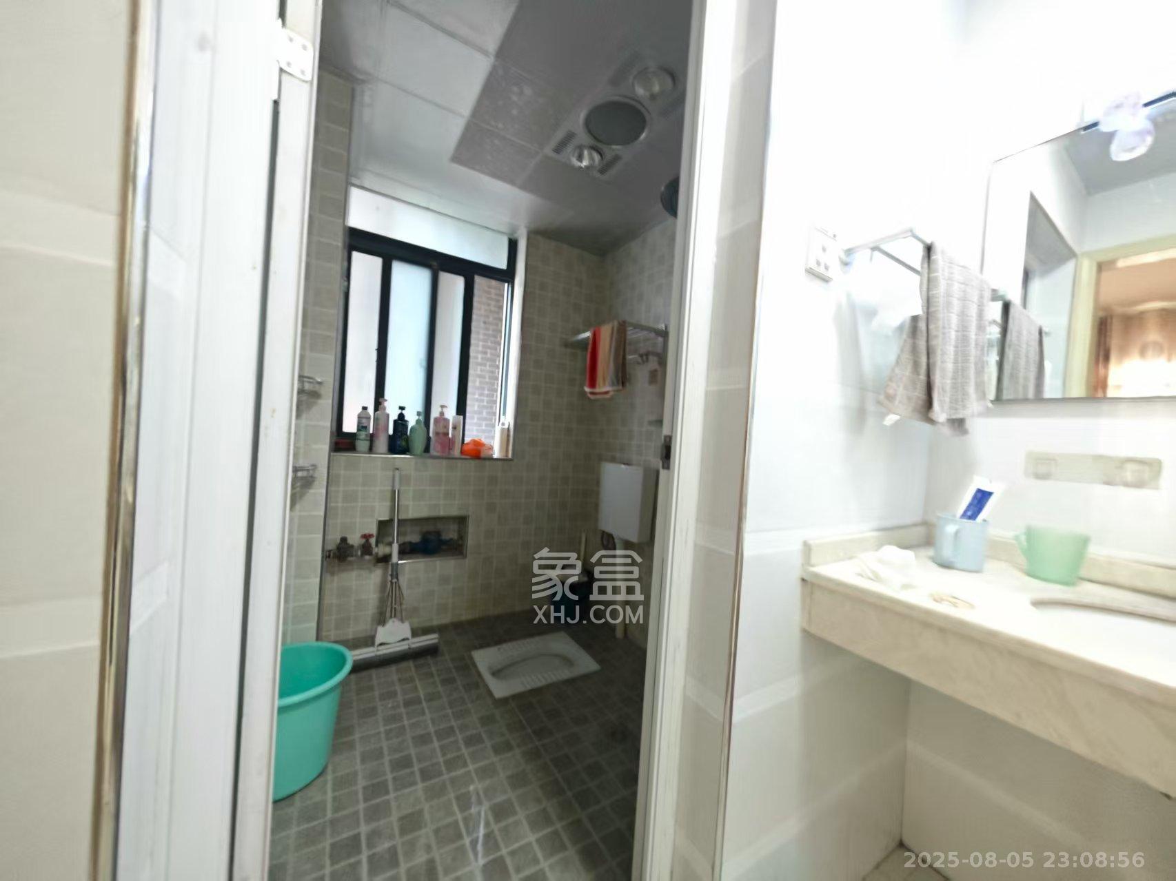 世纪桃花苑 1室1厅1卫 21.0万 世纪桃花苑 1室1厅1卫 21.0万卫生间