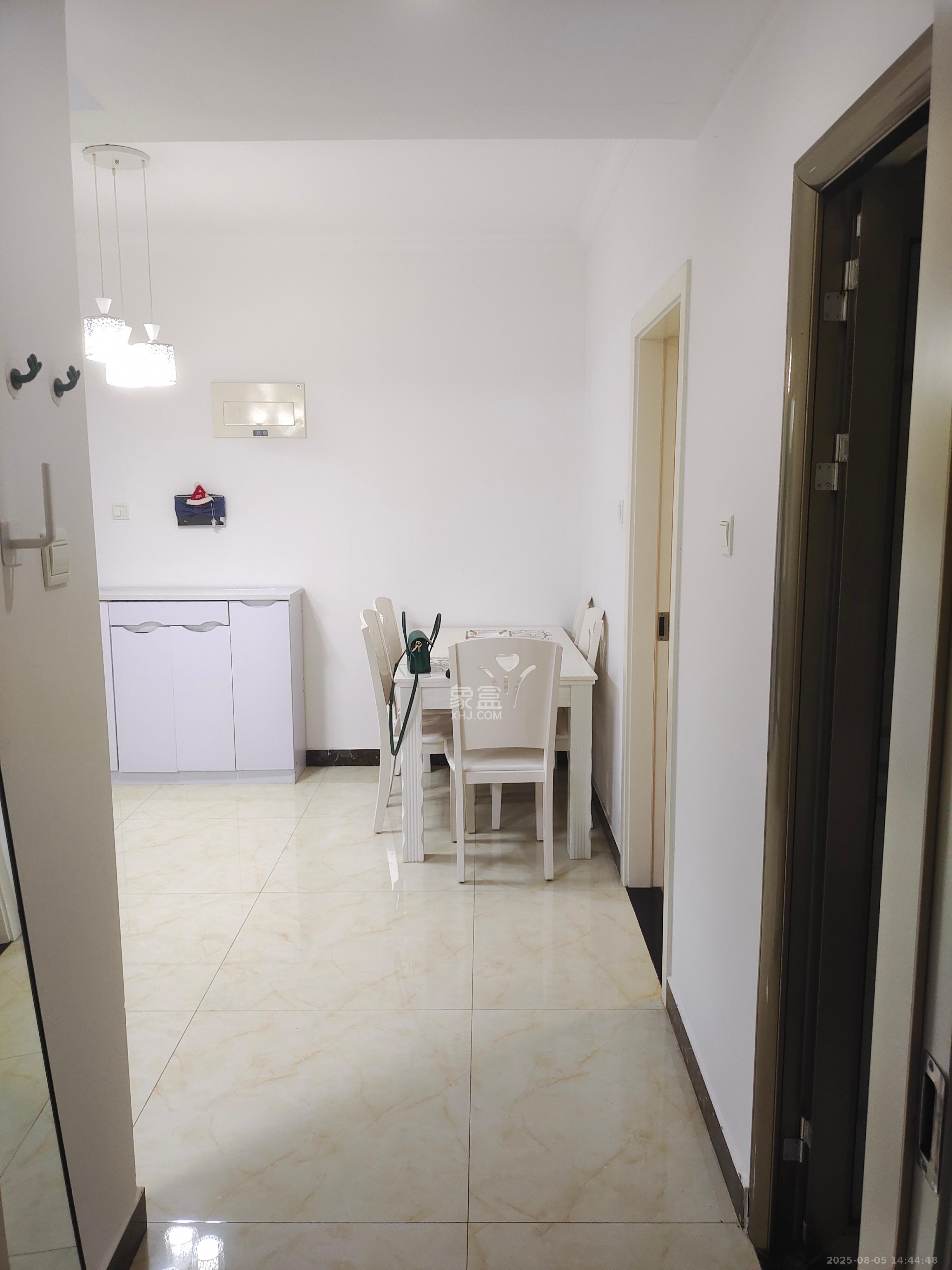 长城水郡  2室1厅1卫    1900.0元/月室内图