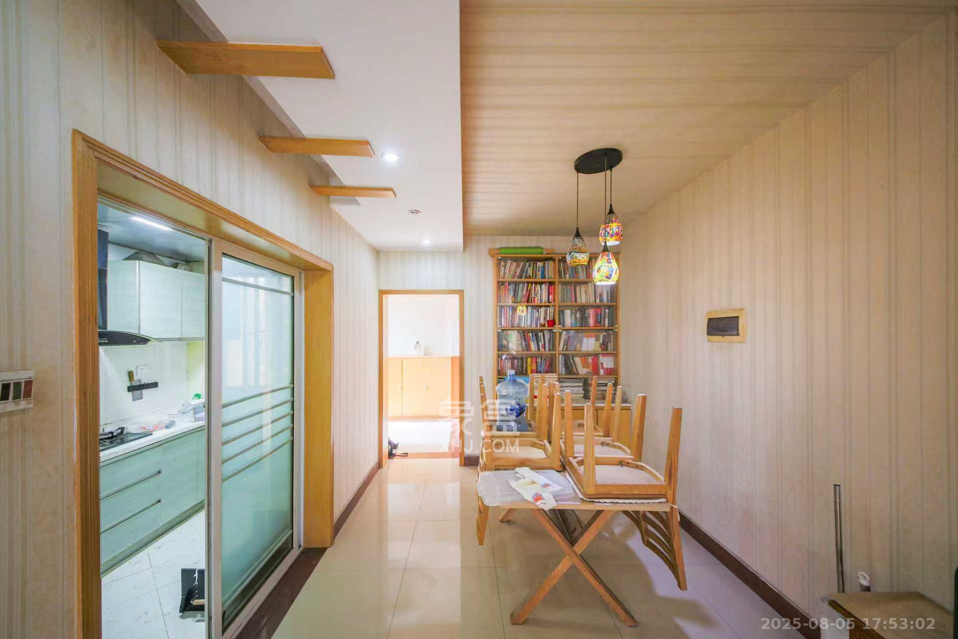 天城泰祥苑  2室2厅1卫    2000.0元/月室内图