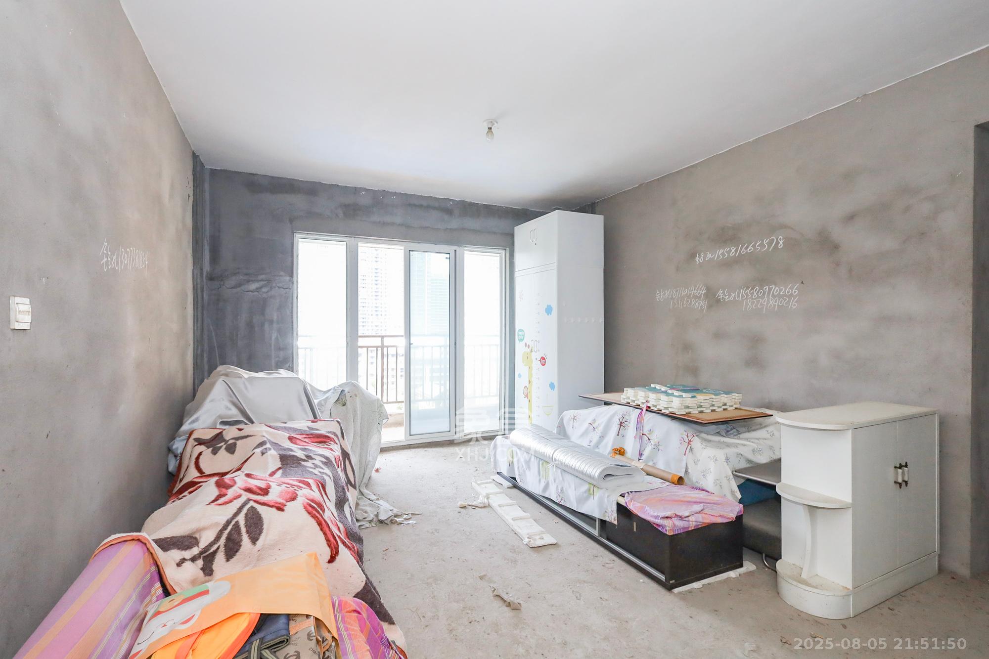 金麓西岸和苑  3室2厅2卫    96.0万 金麓西岸和苑  3室2厅2卫    96.0万