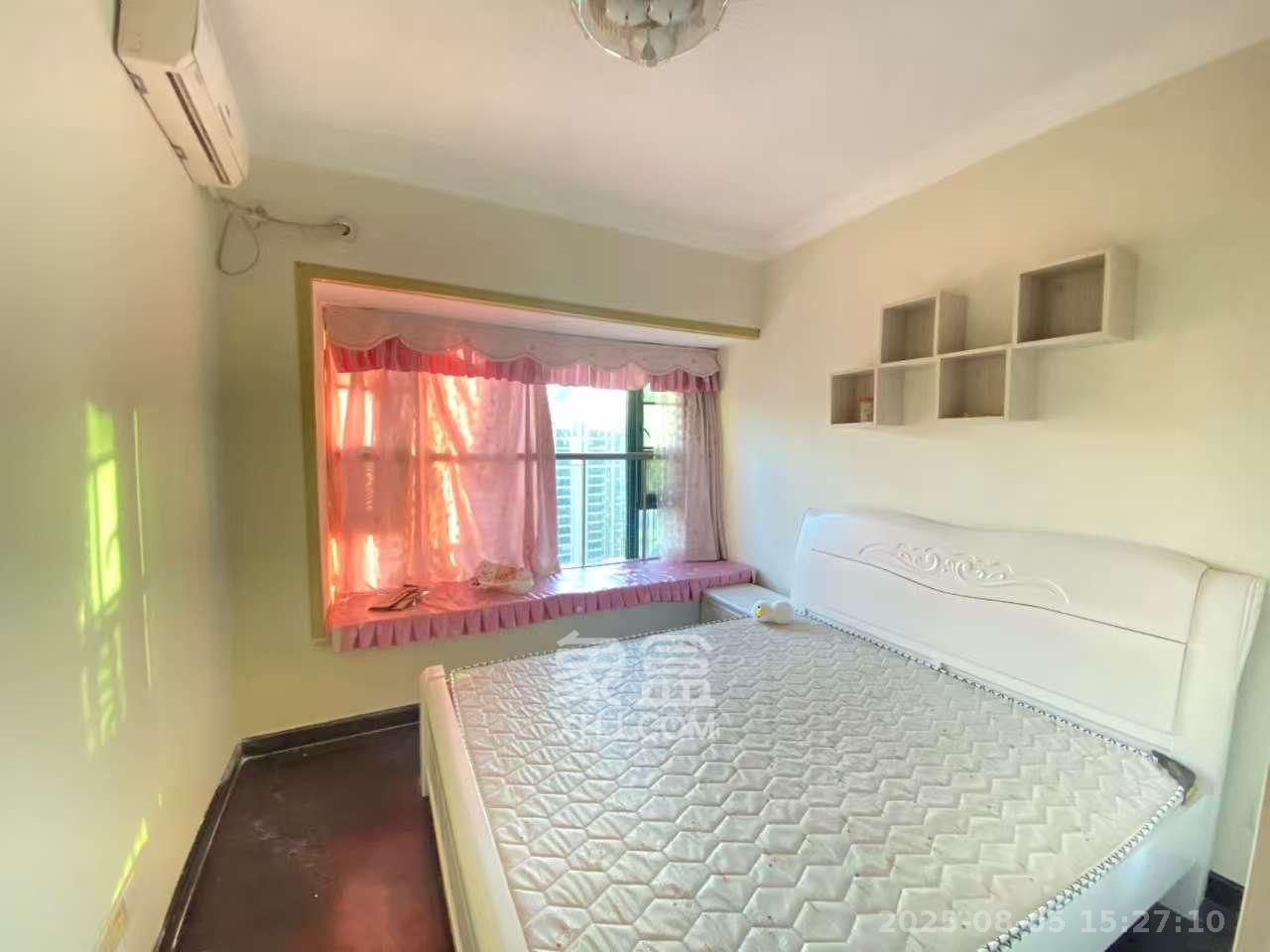 恒大绿洲 3室2厅2卫 2700.0元/月 恒大绿洲 3室2厅2卫 2700.0元/月室内图