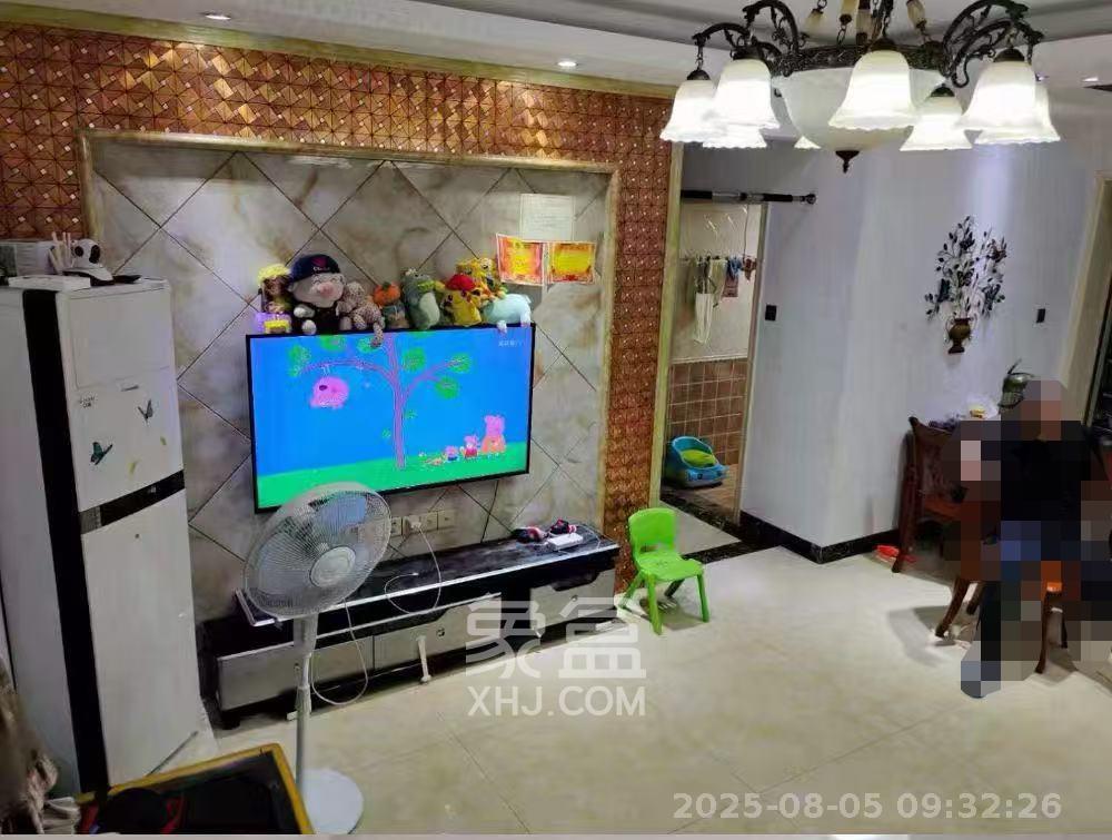 华美公寓(新猎鹰公寓)  3室2厅1卫    2000.0元/月 华美公寓(新猎鹰公寓)  3室2厅1卫    2000.0元/月室内图