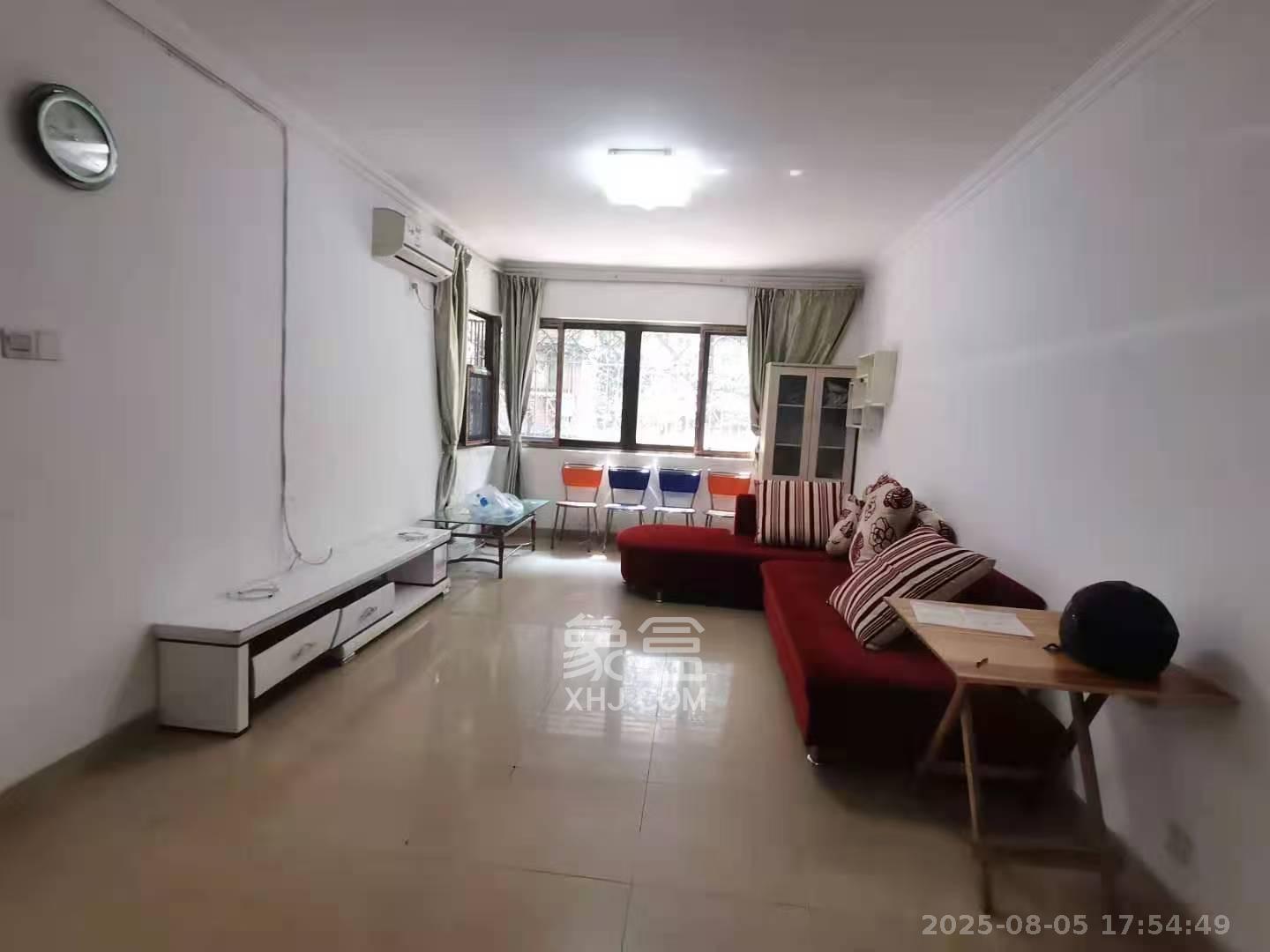 新富城 2室2厅1卫 2100.0元/月 新富城 2室2厅1卫 2100.0元/月室内图