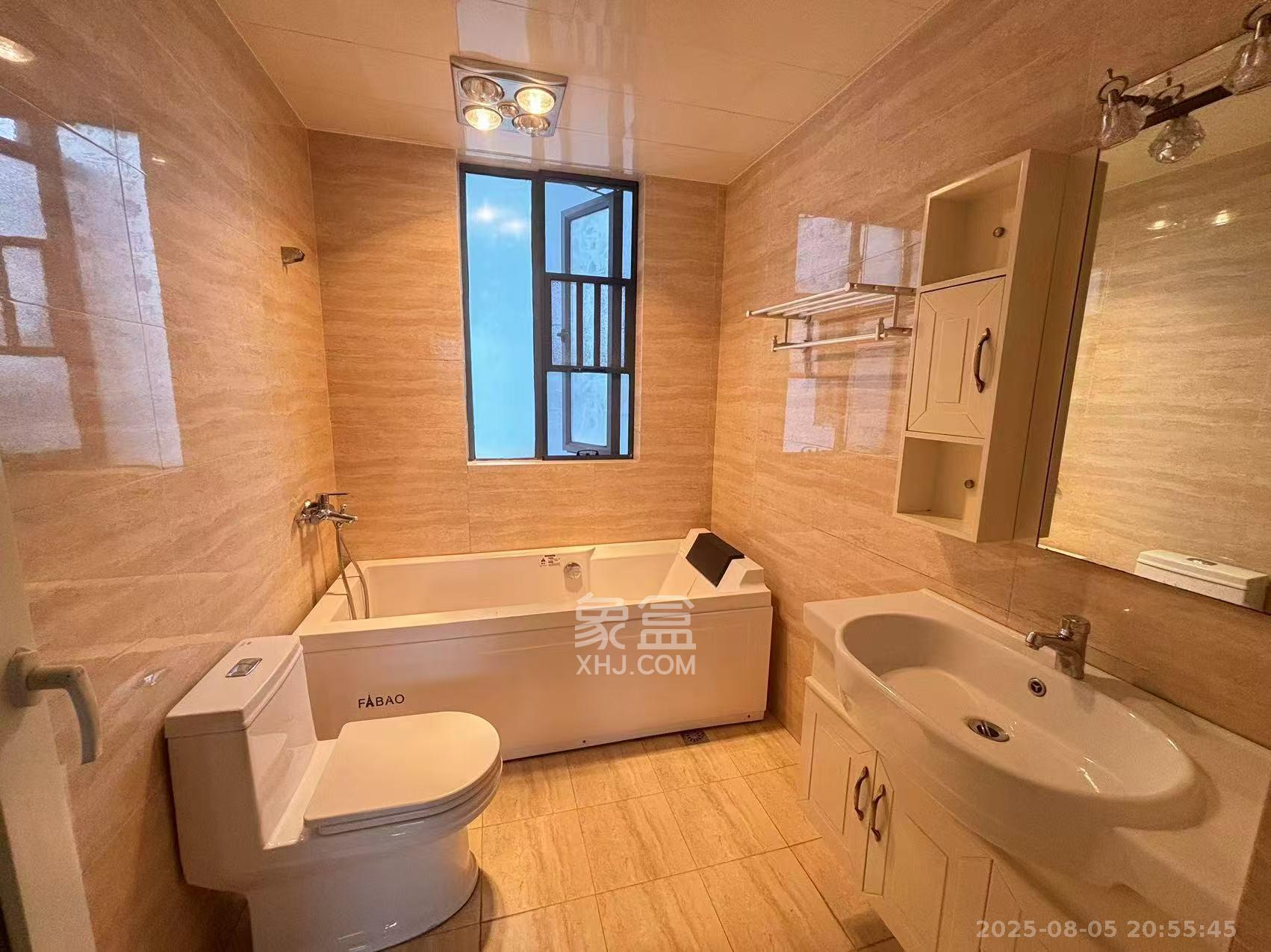 湘域中央  3室2厅2卫    5000.0元/月室内图