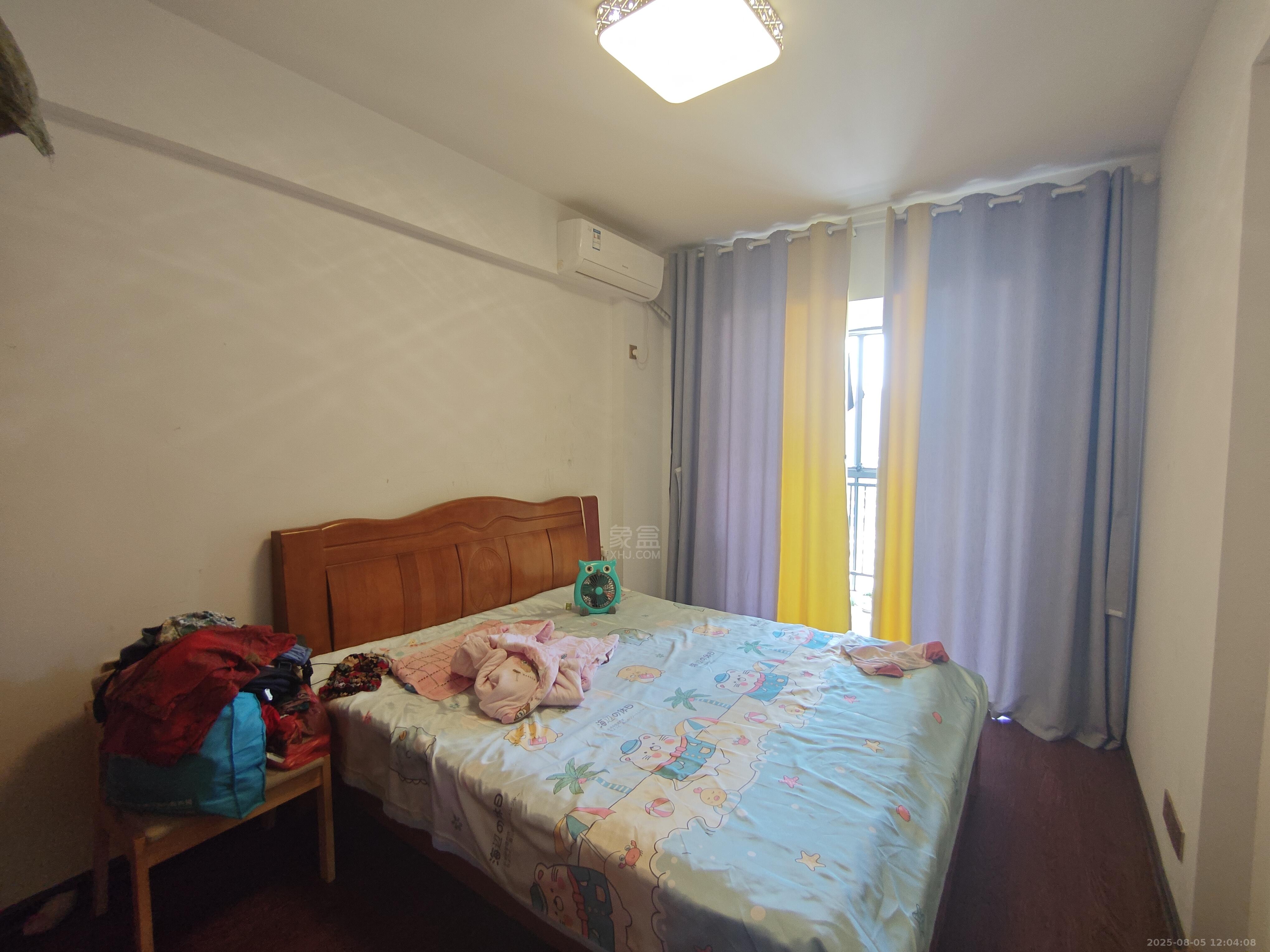 武广国际学苑  3室2厅2卫    1800.0元/月 武广国际学苑  3室2厅2卫    1800.0元/月室内图